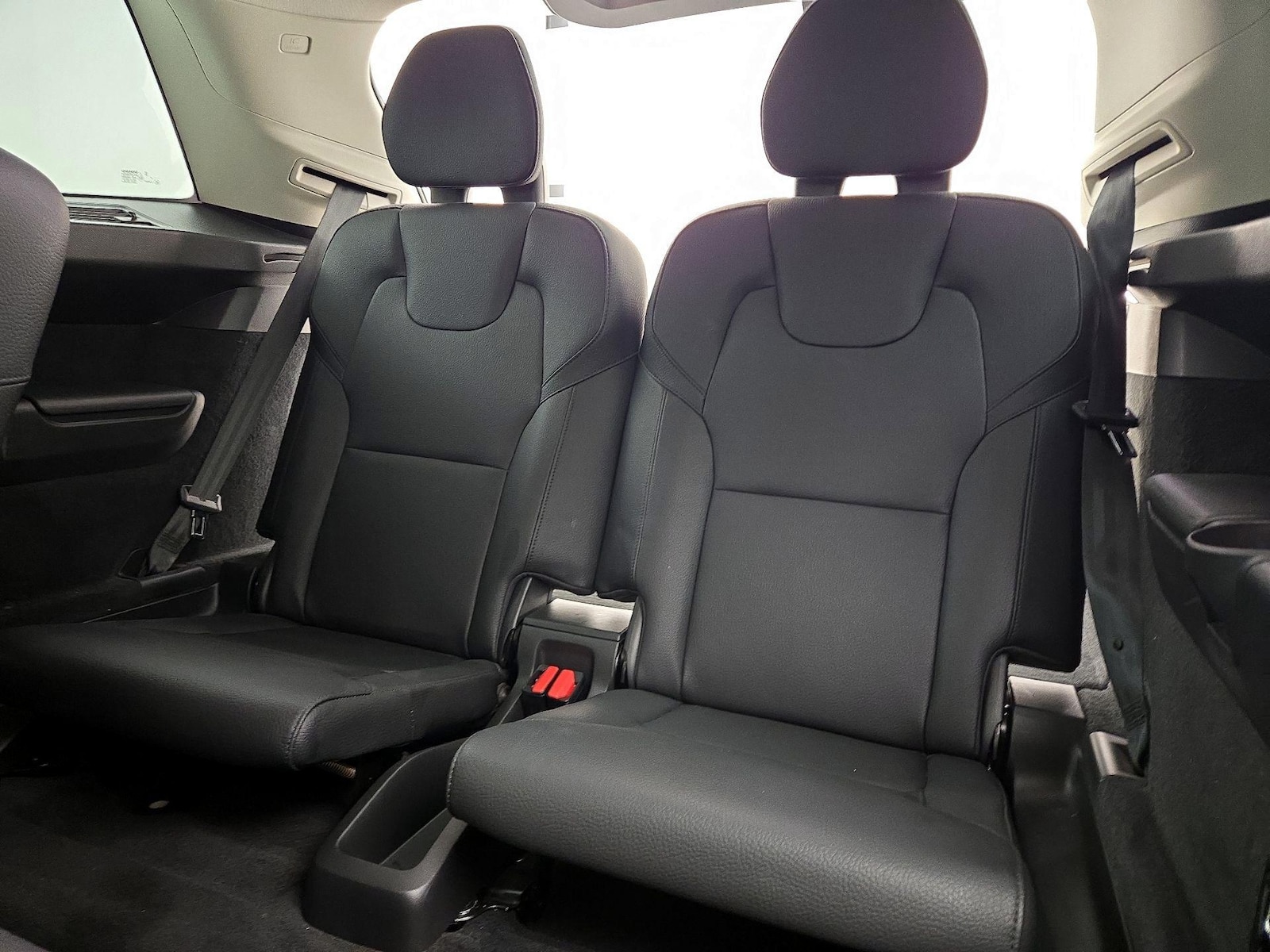 2022 Volvo XC90 Momentum - Photo 23