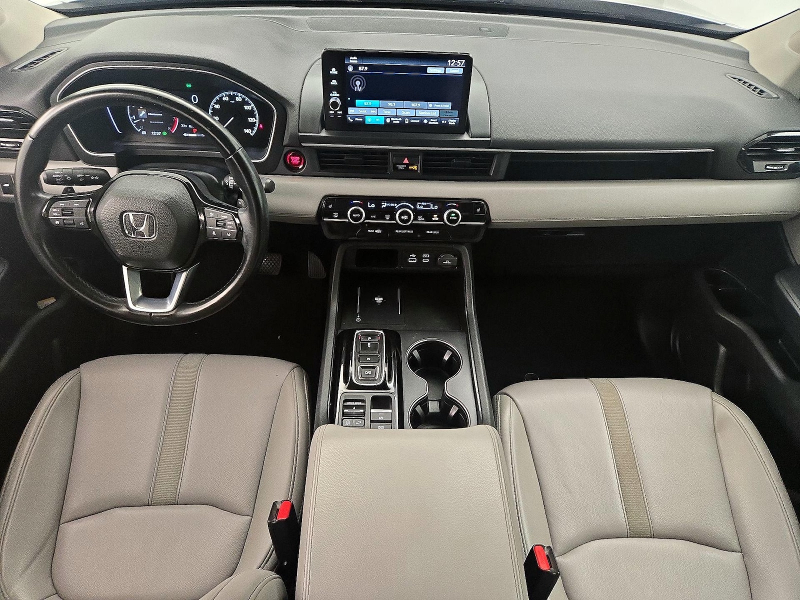 2025 Honda Pilot EX-L - Photo 10