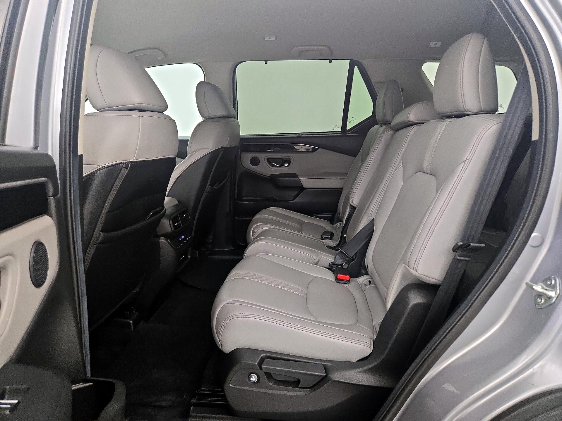 Thumbnail: 2025 Honda Pilot - 19