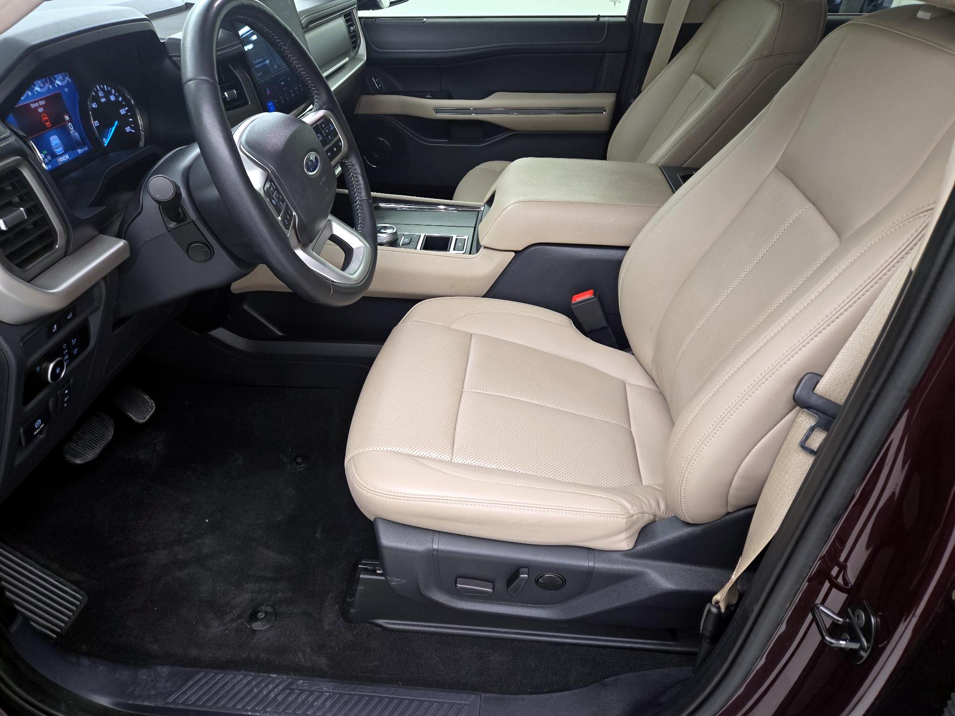 Thumbnail: 2024 Ford Expedition - 9
