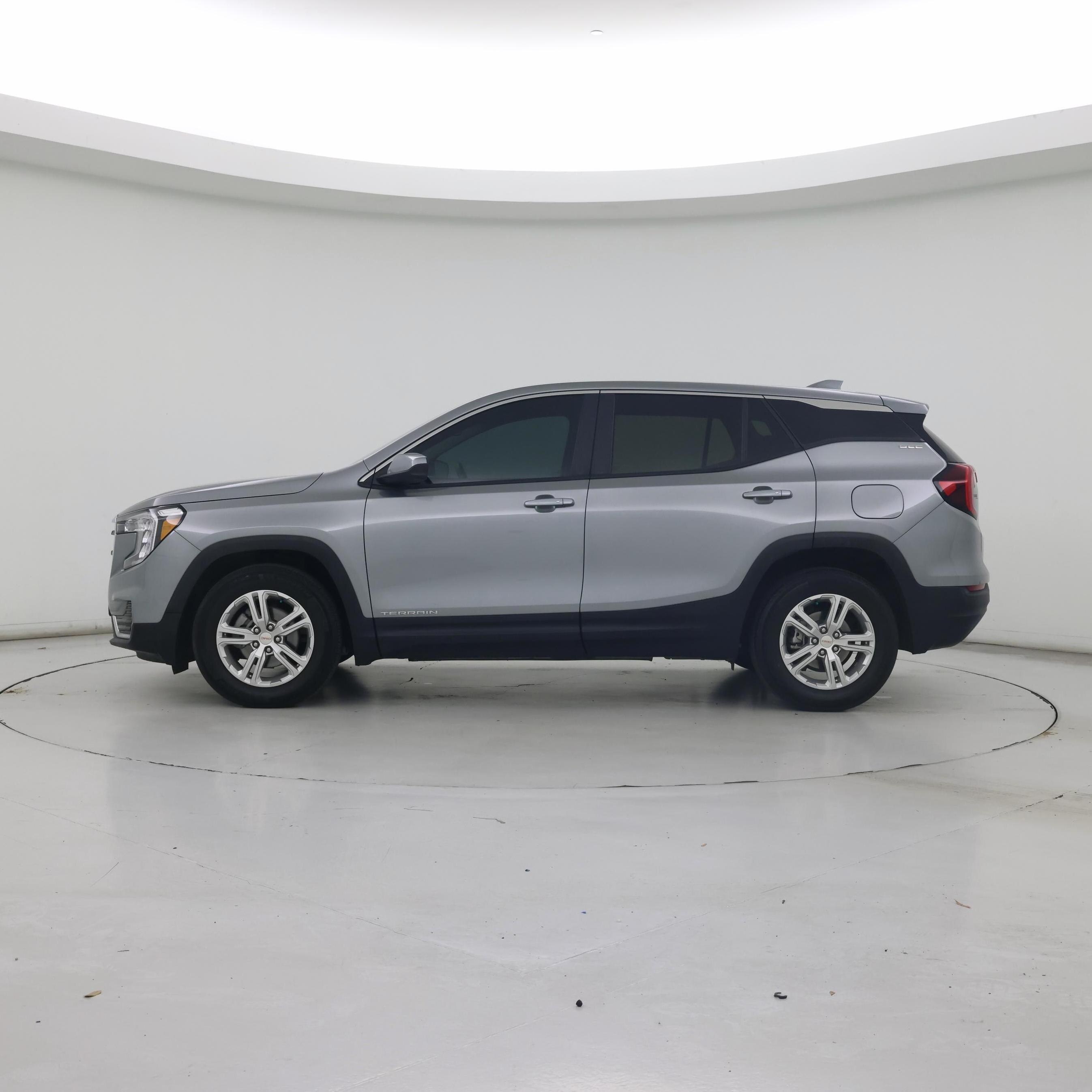 Thumbnail: 2024 GMC Terrain - 3