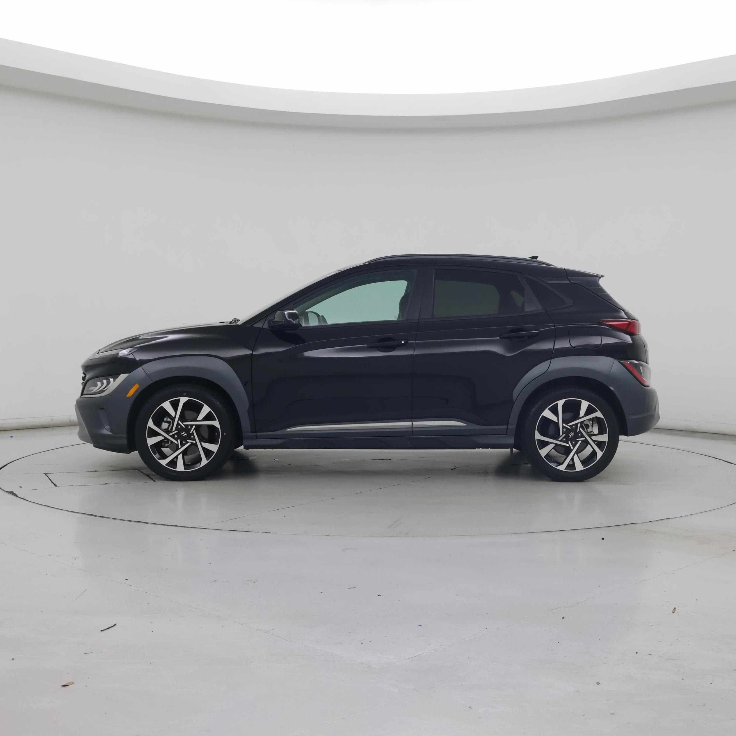 Thumbnail: 2023 Hyundai Kona - 3