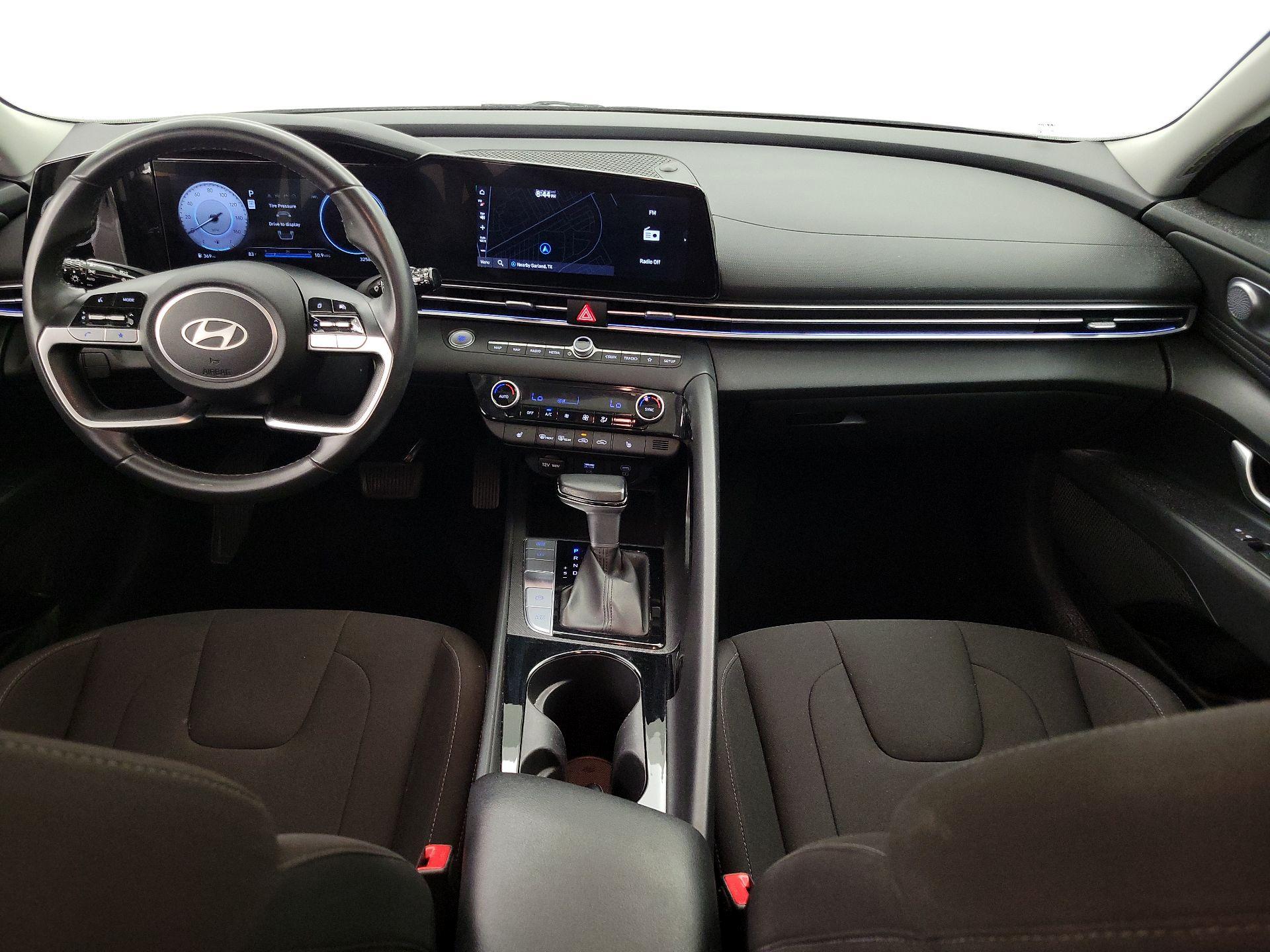 Thumbnail: 2025 Hyundai Elantra - 9
