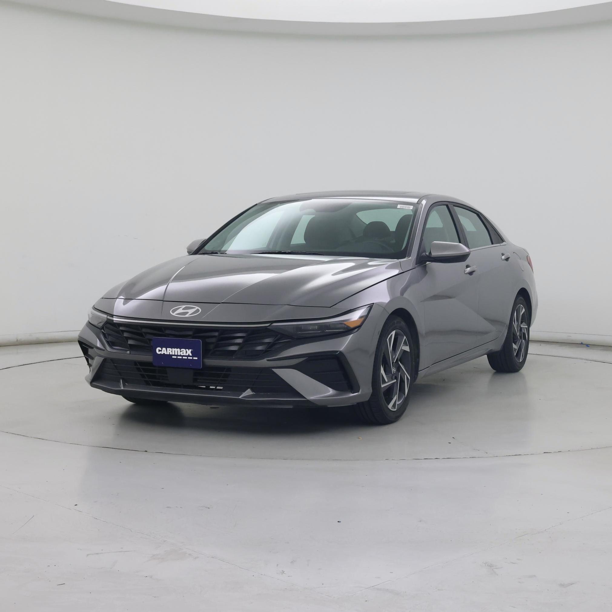 Thumbnail: 2025 Hyundai Elantra - 4