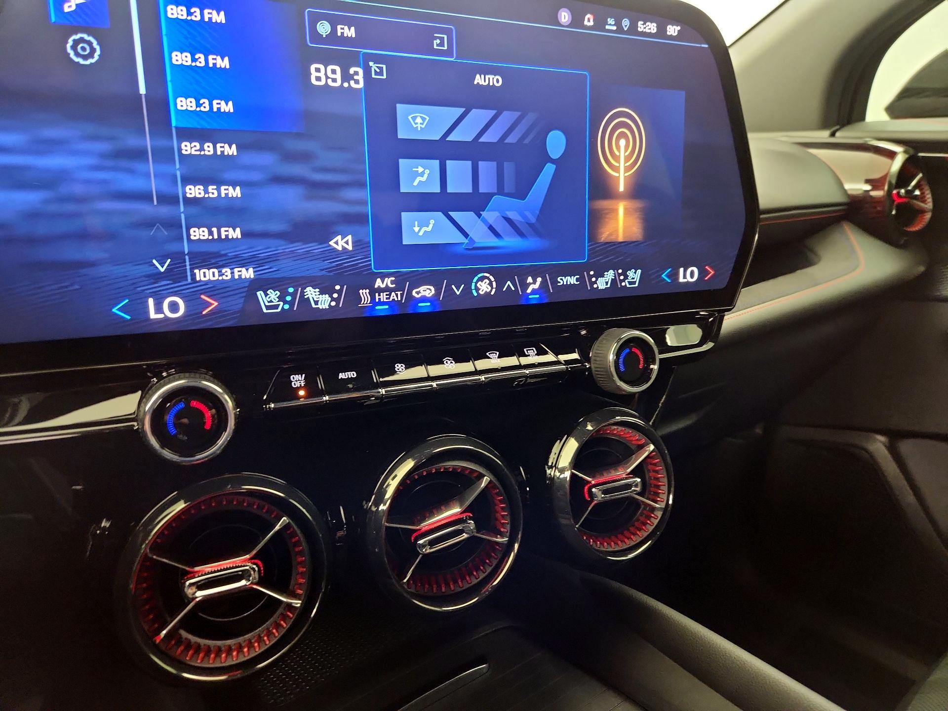 Thumbnail: 2024 Chevrolet Blazer EV - 16
