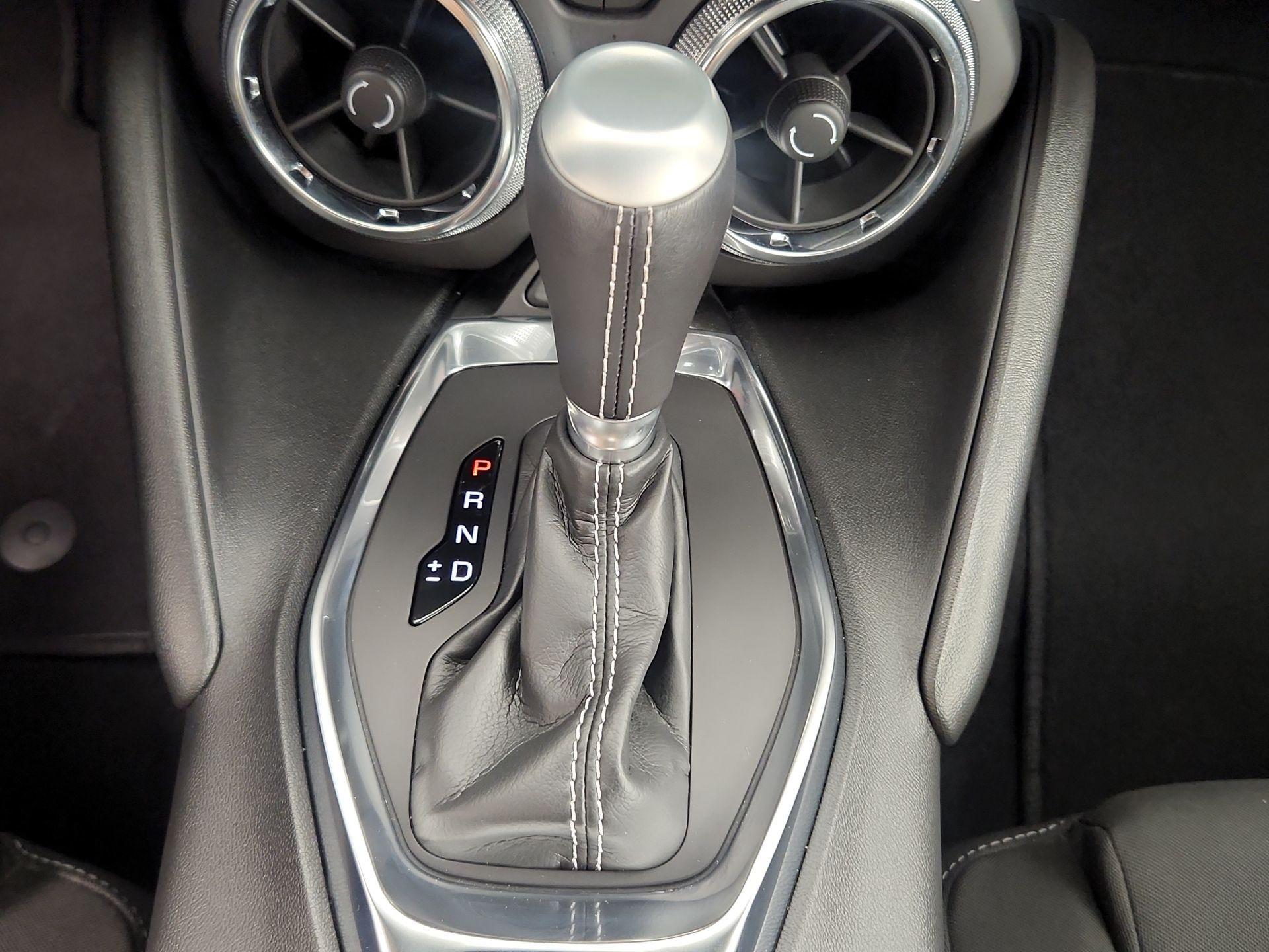 Thumbnail: 2020 Chevrolet Camaro - 16