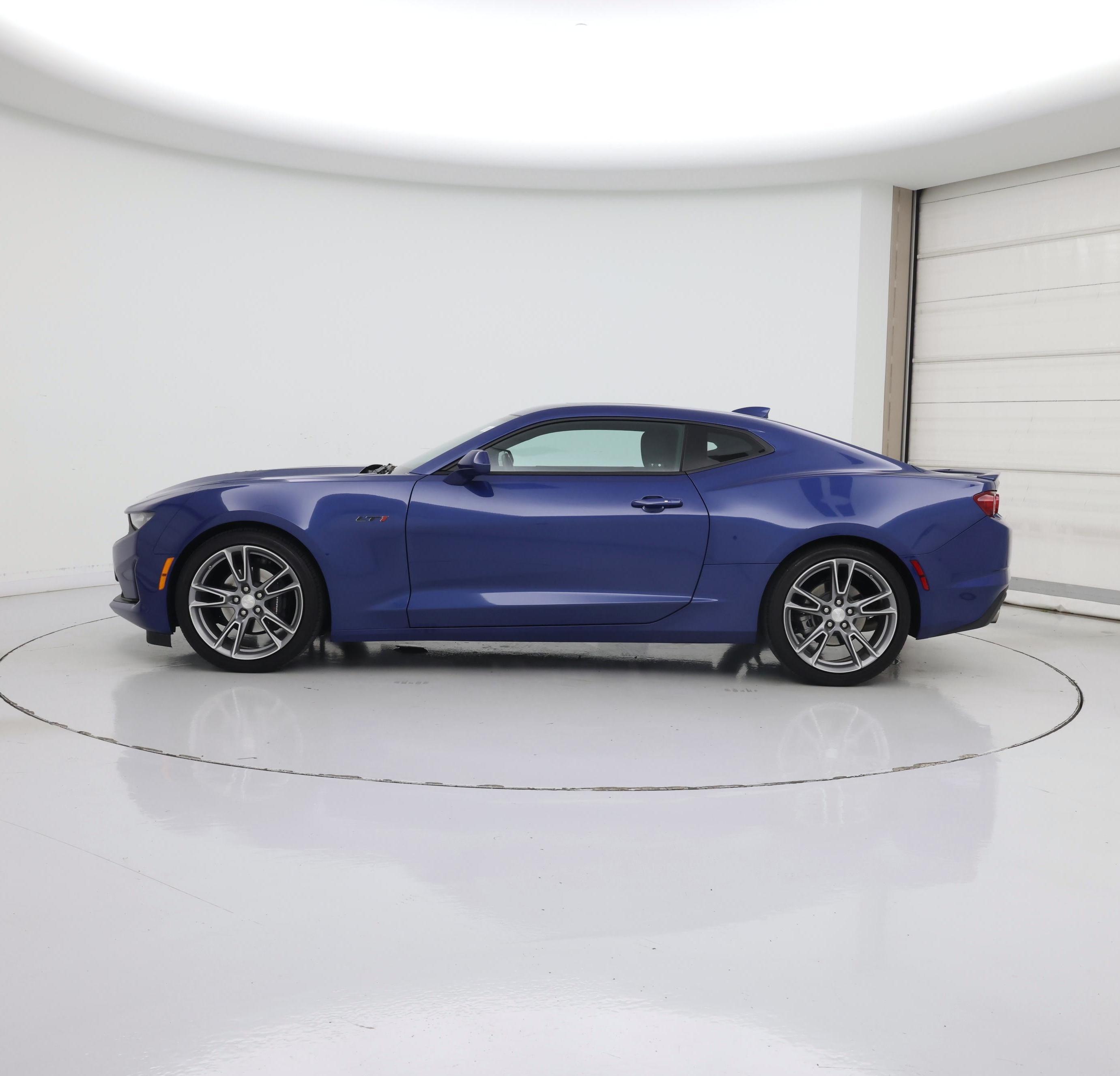 Thumbnail: 2020 Chevrolet Camaro - 3