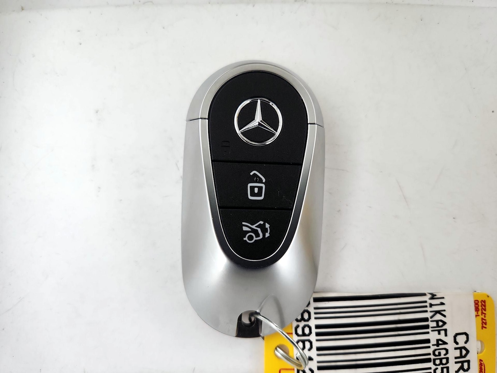 2025 Mercedes-Benz C-Class Sedan C 300 - Photo 26