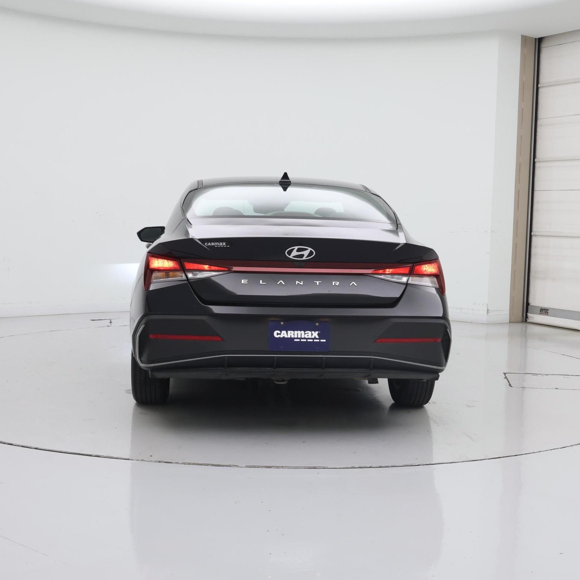 Thumbnail: 2025 Hyundai Elantra - 6