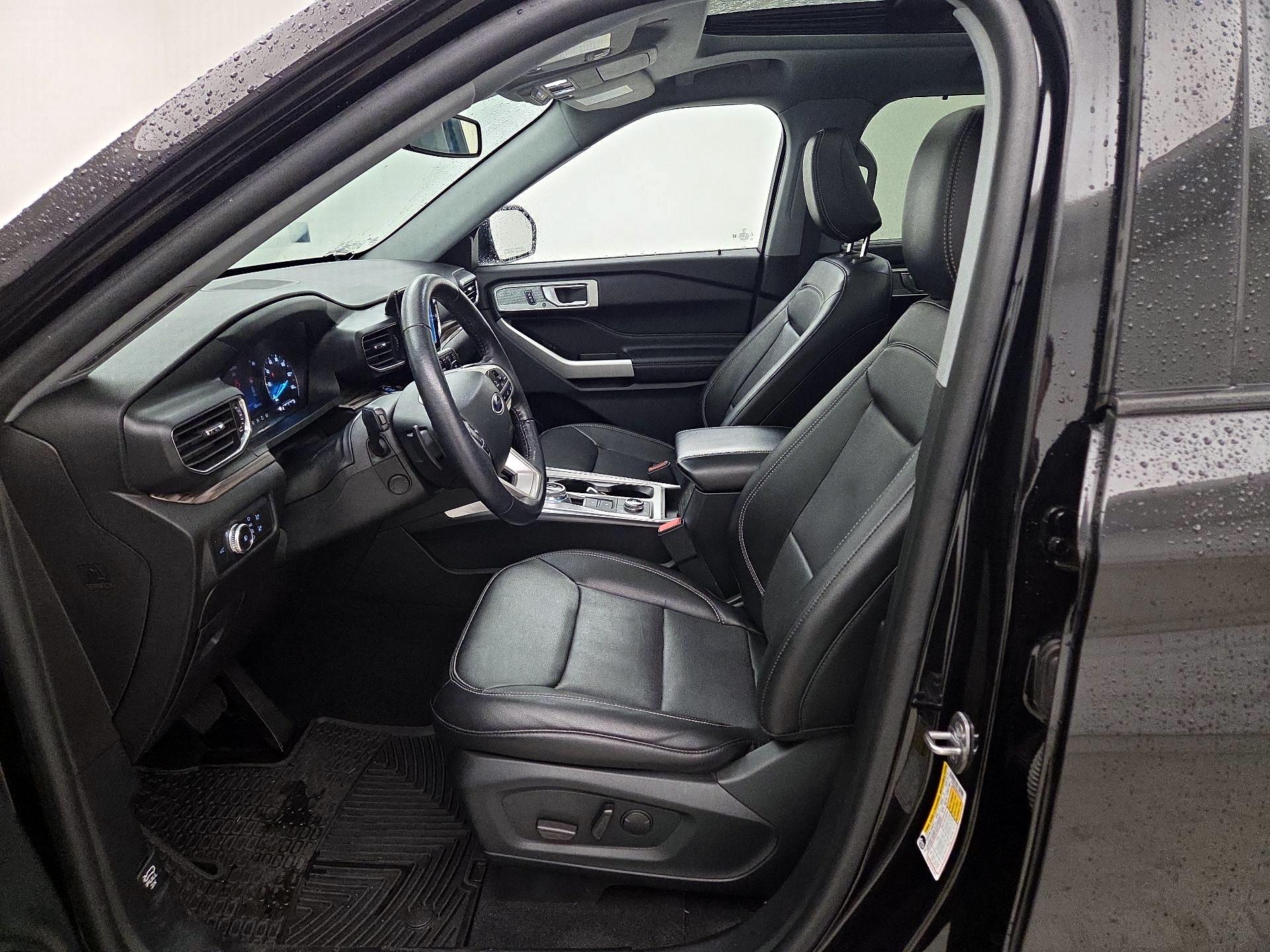 Thumbnail: 2021 Ford Explorer - 11
