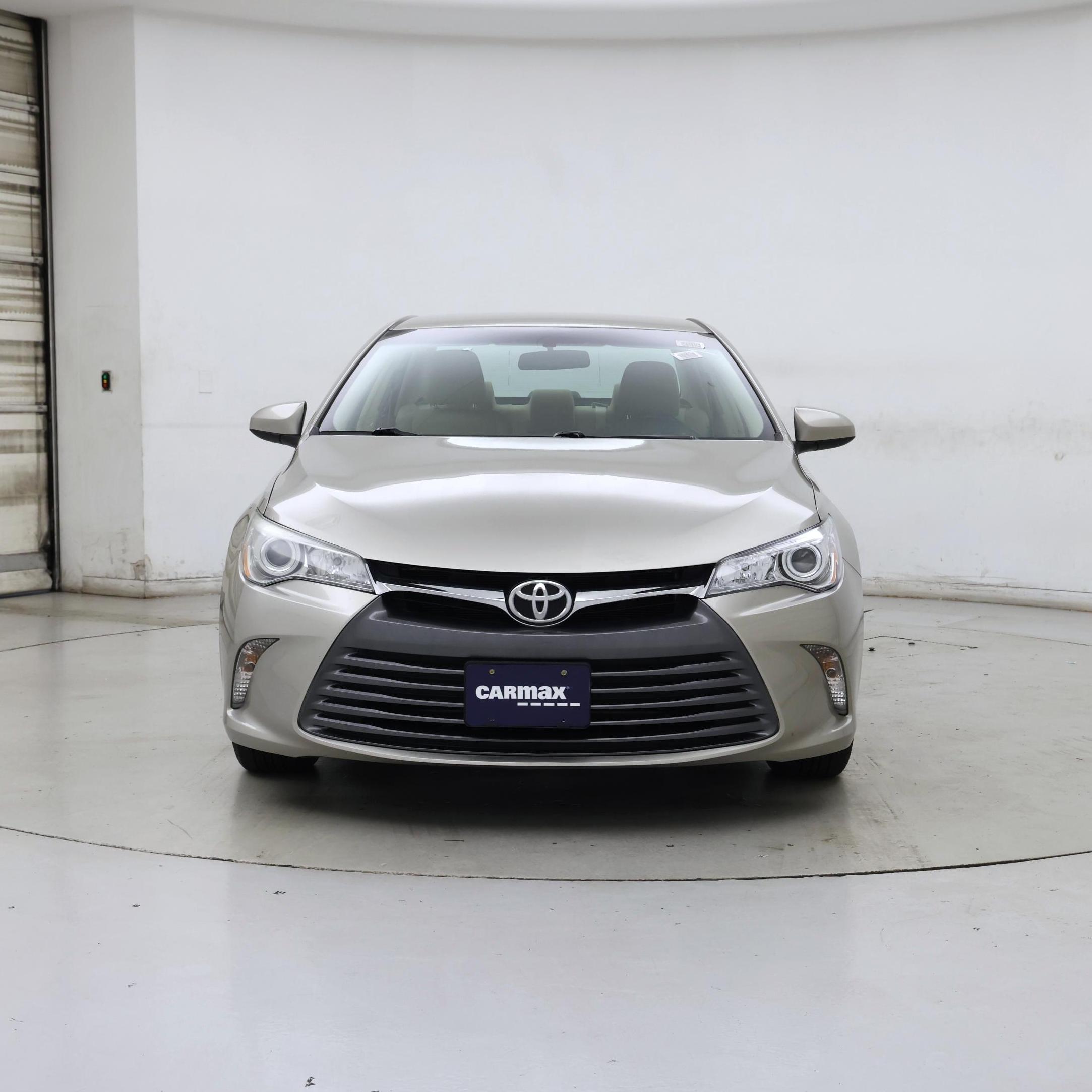 Thumbnail: 2015 Toyota Camry - 5
