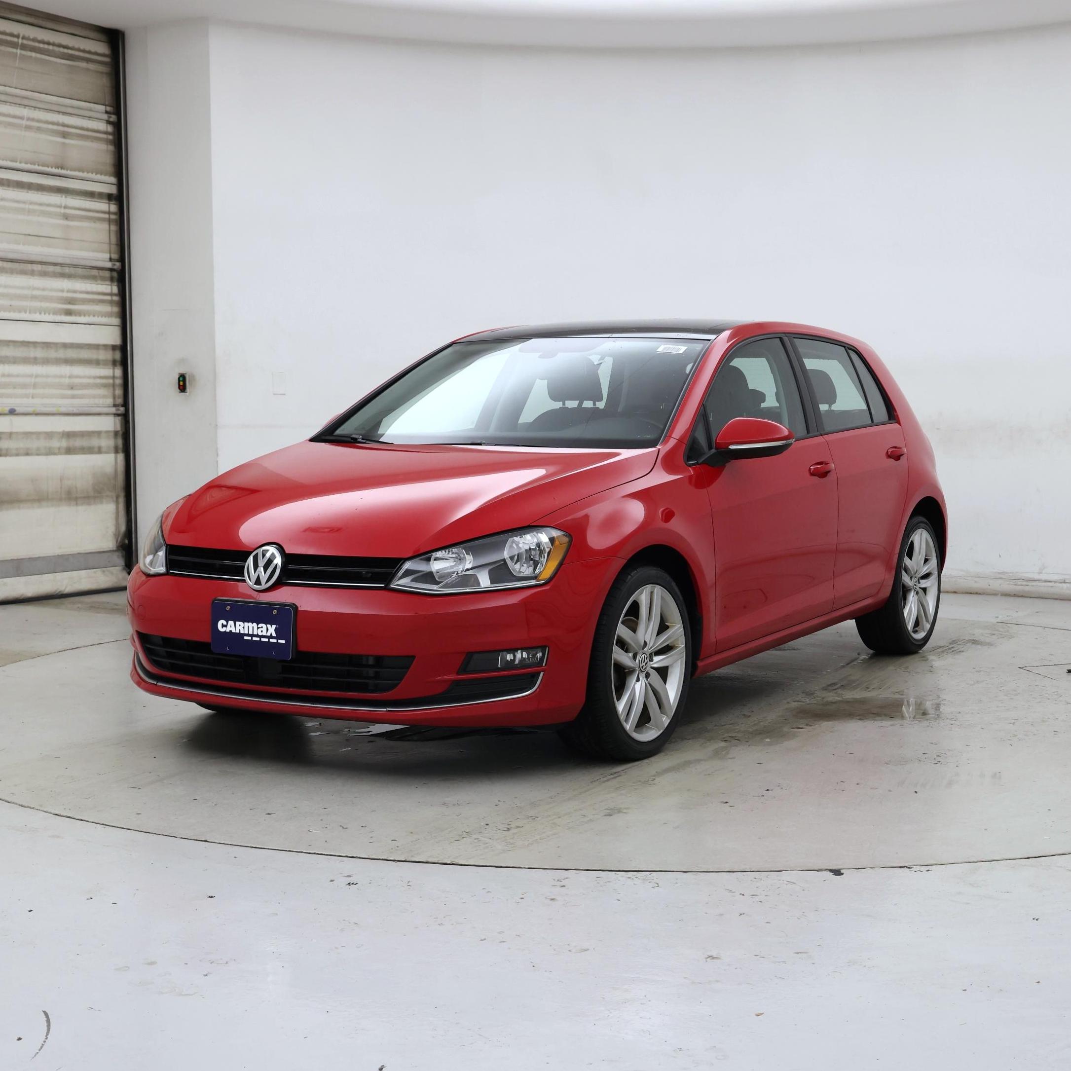 Thumbnail: 2017 Volkswagen Golf - 4