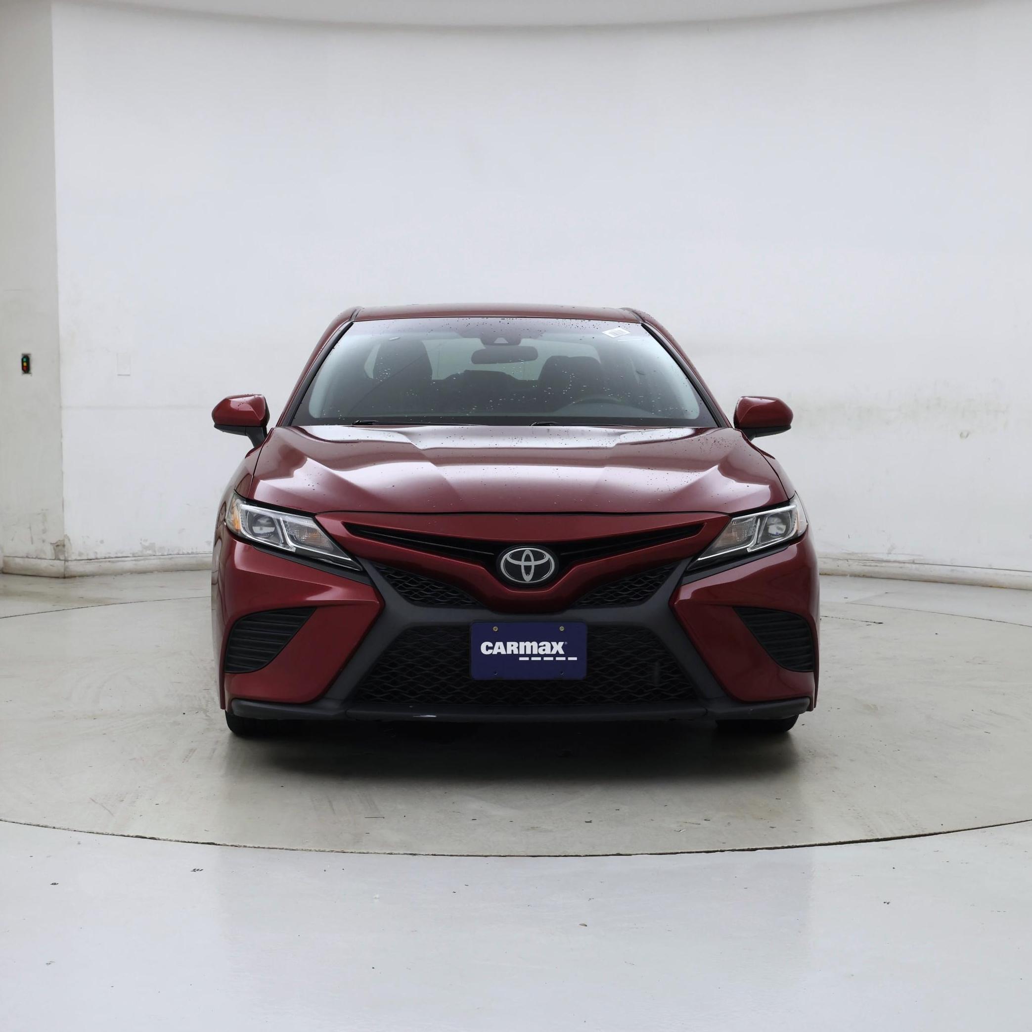 Thumbnail: 2018 Toyota Camry - 5