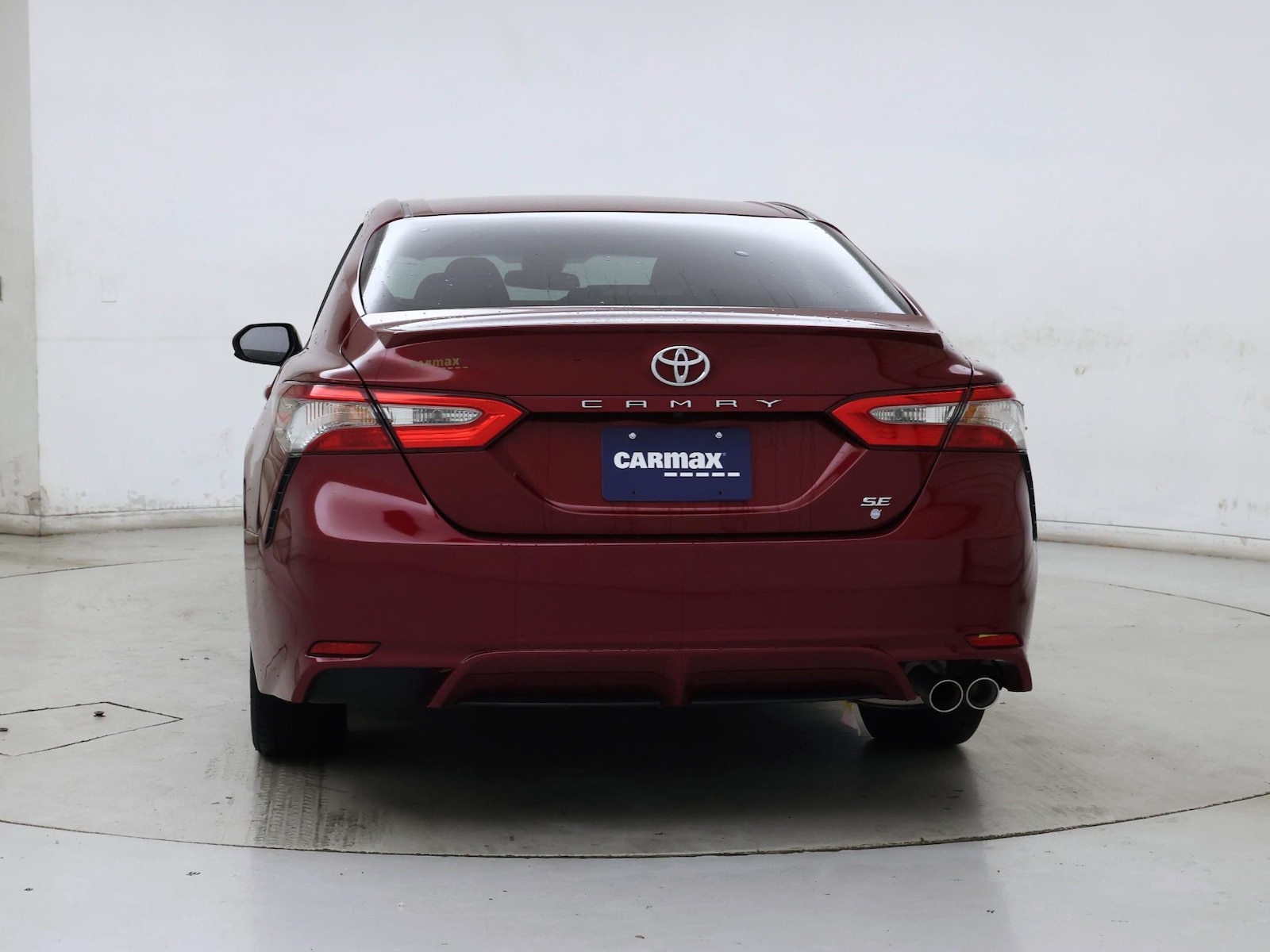 2018 Toyota Camry SE - Photo 7