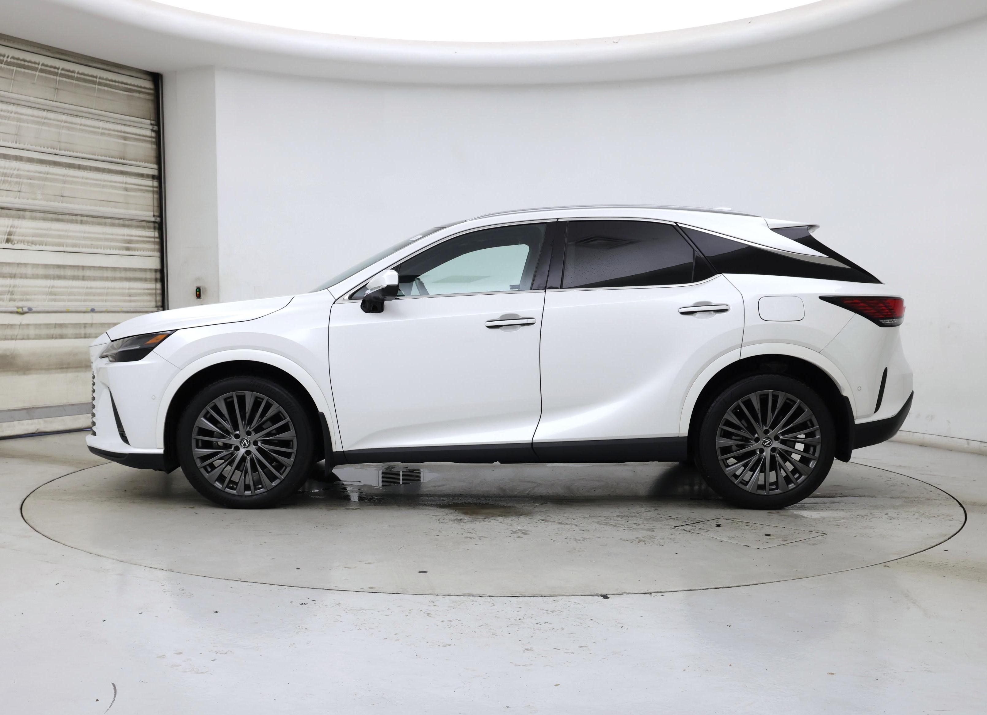 Thumbnail: 2023 Lexus RX - 3