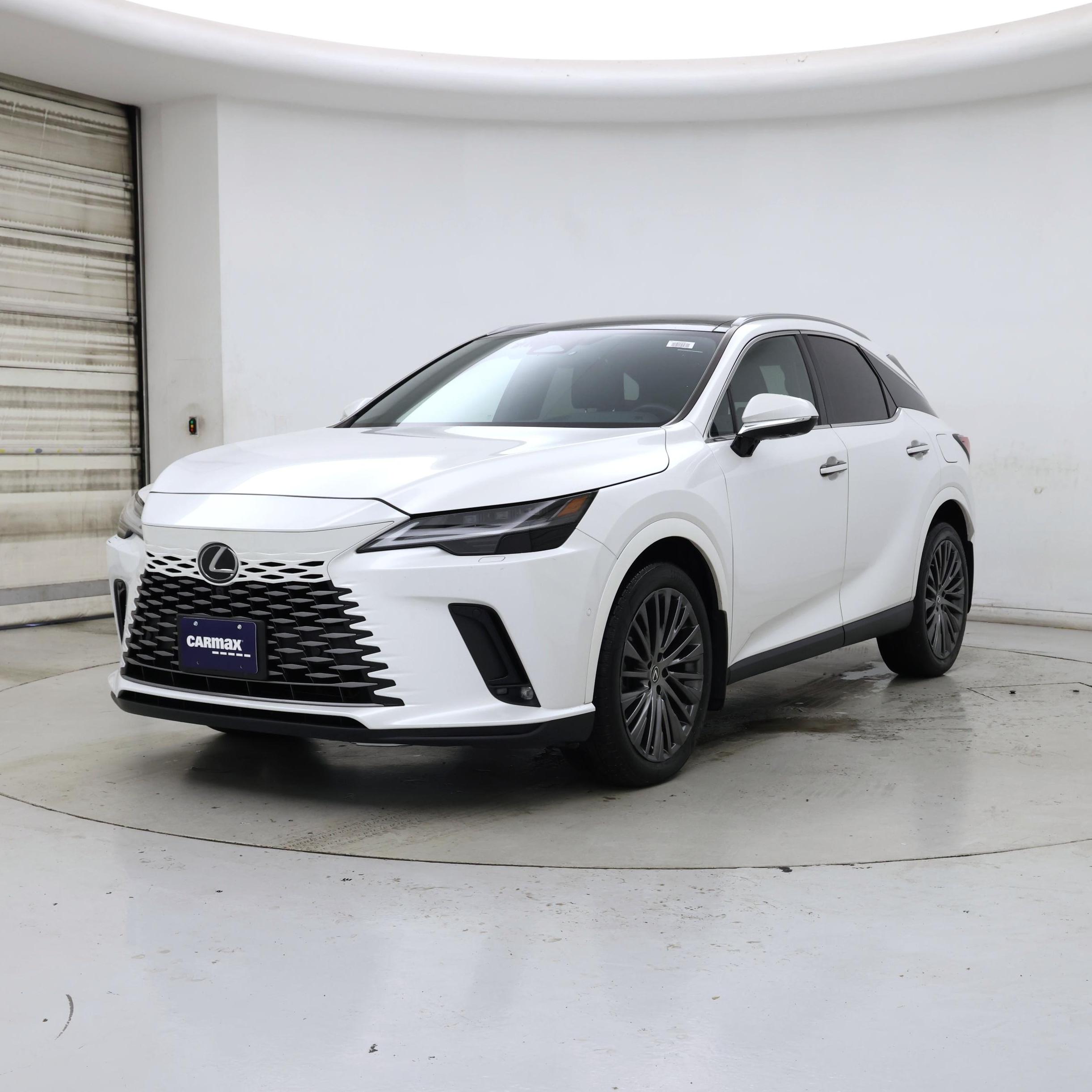 Thumbnail: 2023 Lexus RX - 4