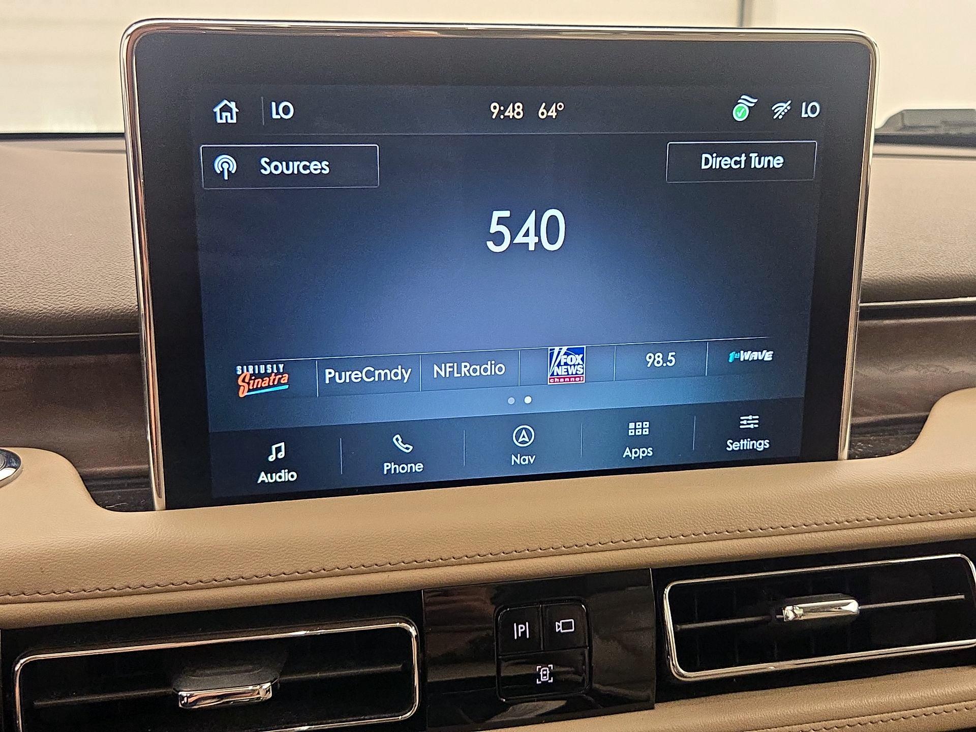 Thumbnail: 2021 Lincoln Aviator - 16
