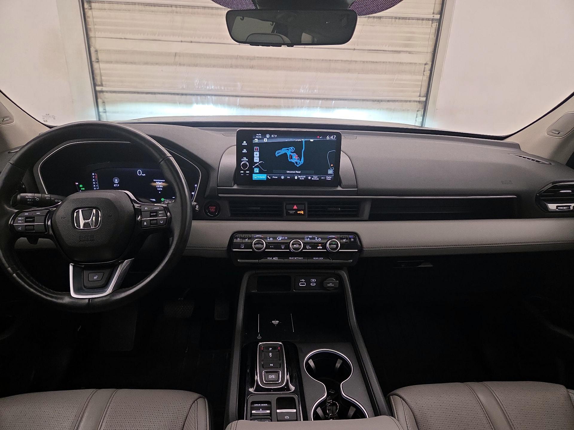 Thumbnail: 2023 Honda Pilot - 9
