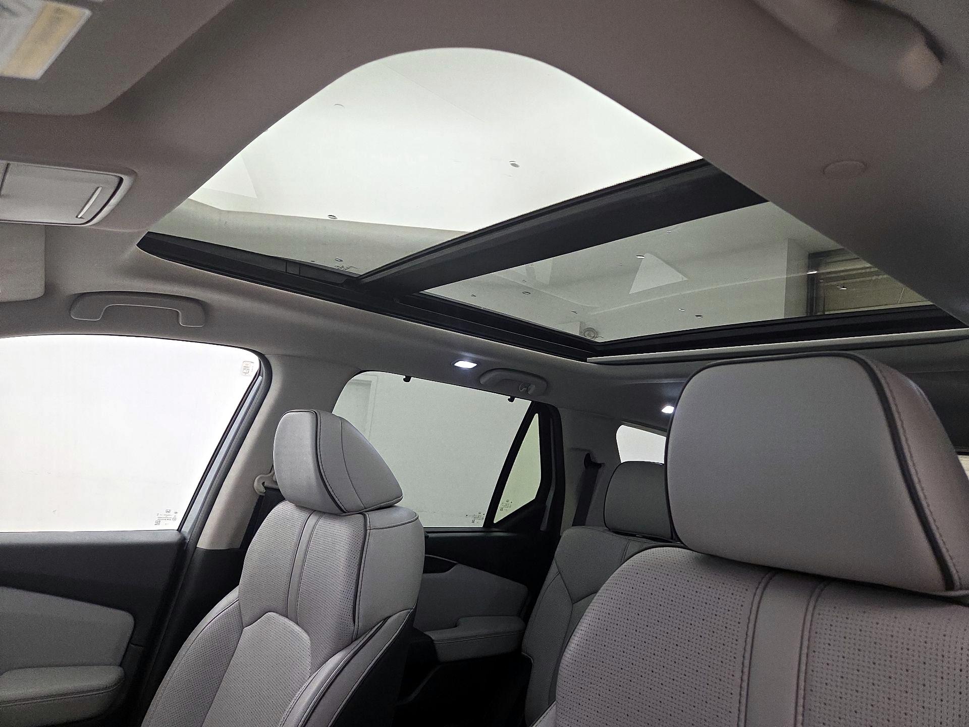 Thumbnail: 2023 Honda Pilot - 20