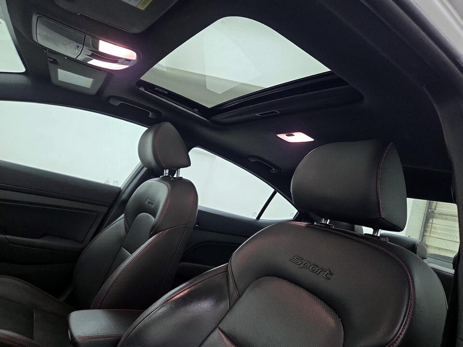 2018 Hyundai Elantra Sport - Photo 20