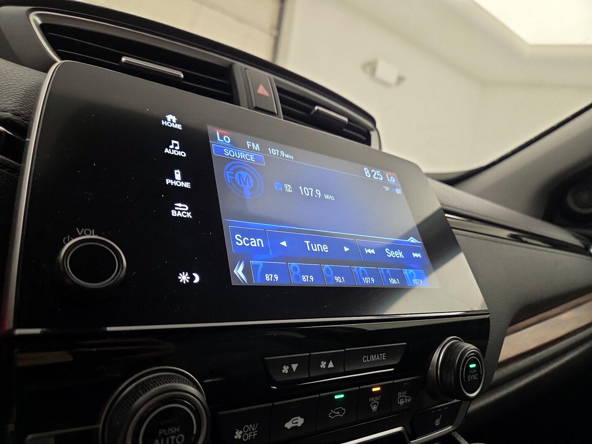 Thumbnail: 2019 Honda CR-V - 15