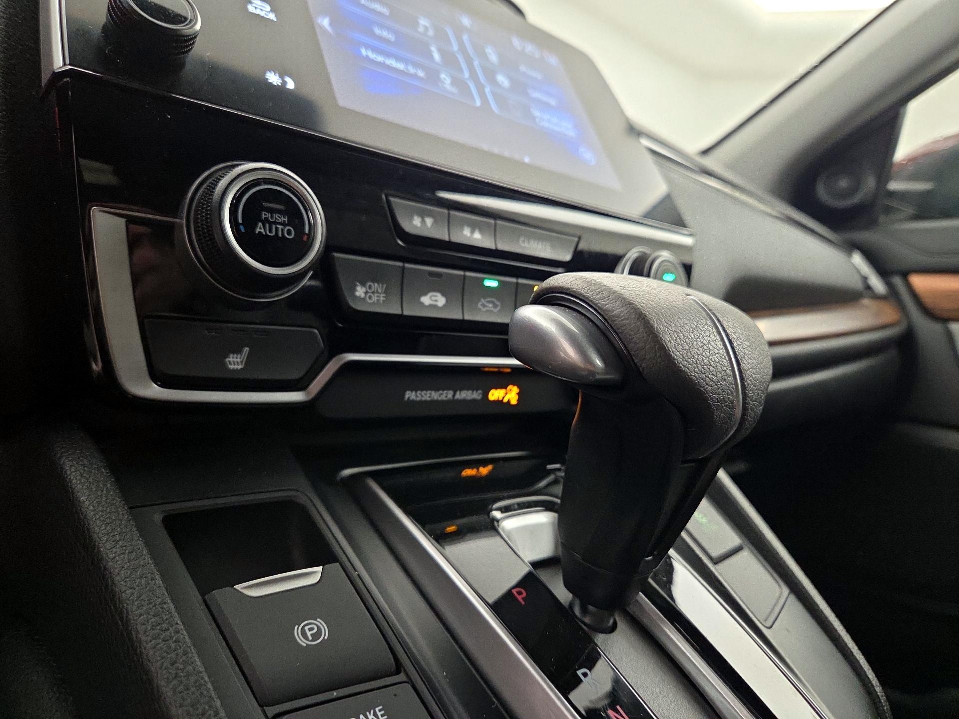 Thumbnail: 2019 Honda CR-V - 16