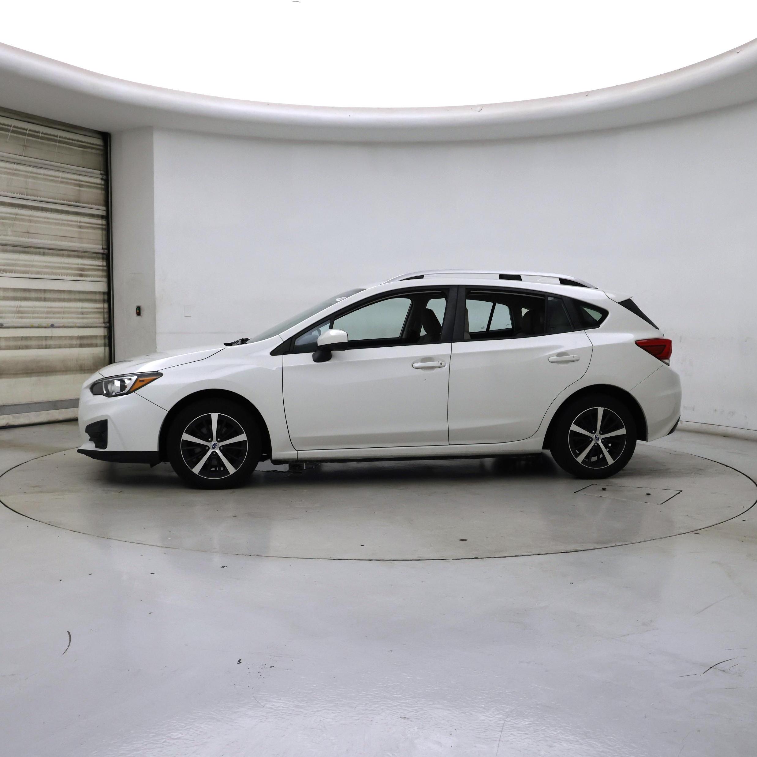 Thumbnail: 2019 Subaru Impreza - 3