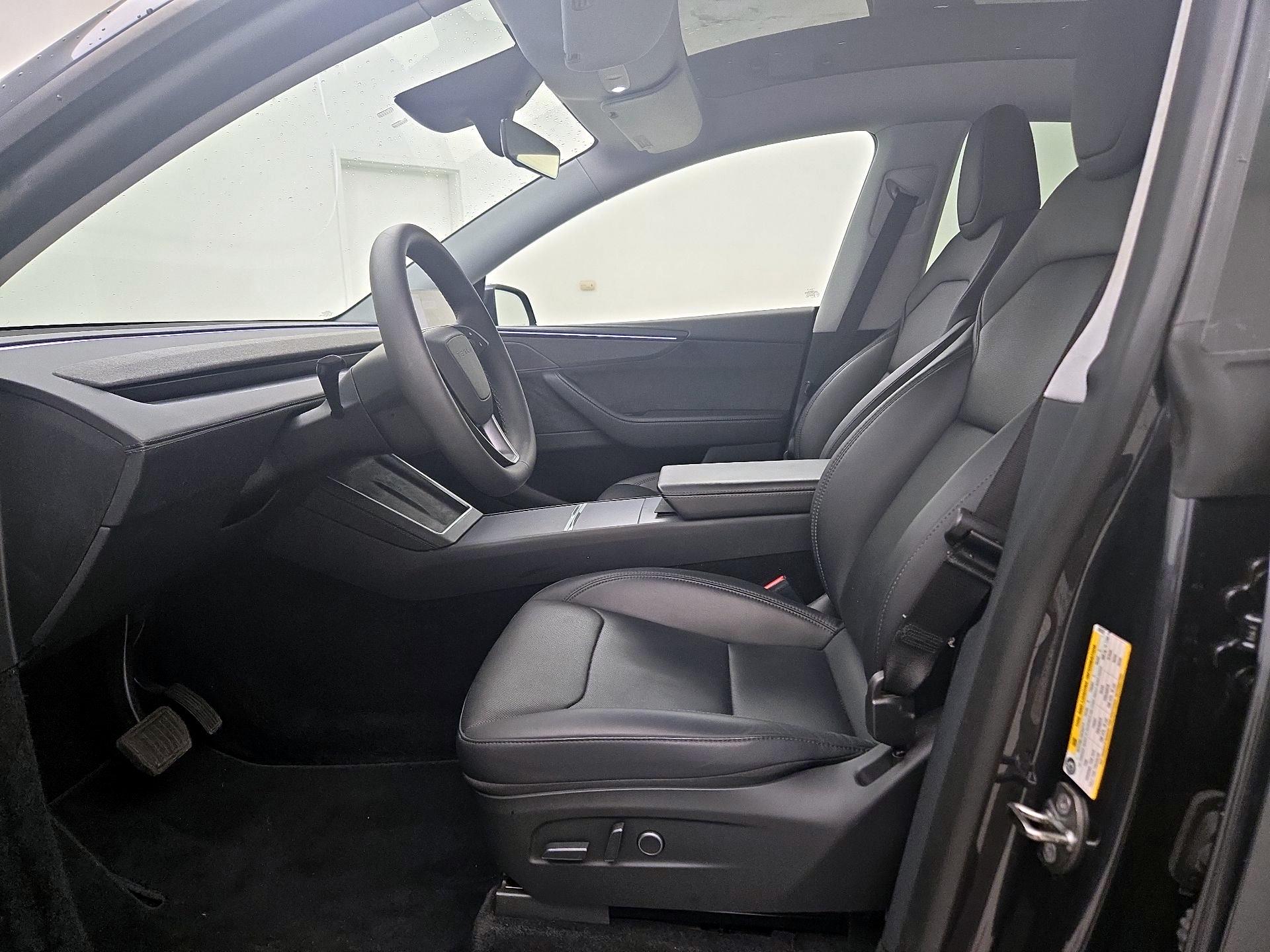 Thumbnail: 2026 Tesla Model Y - 11