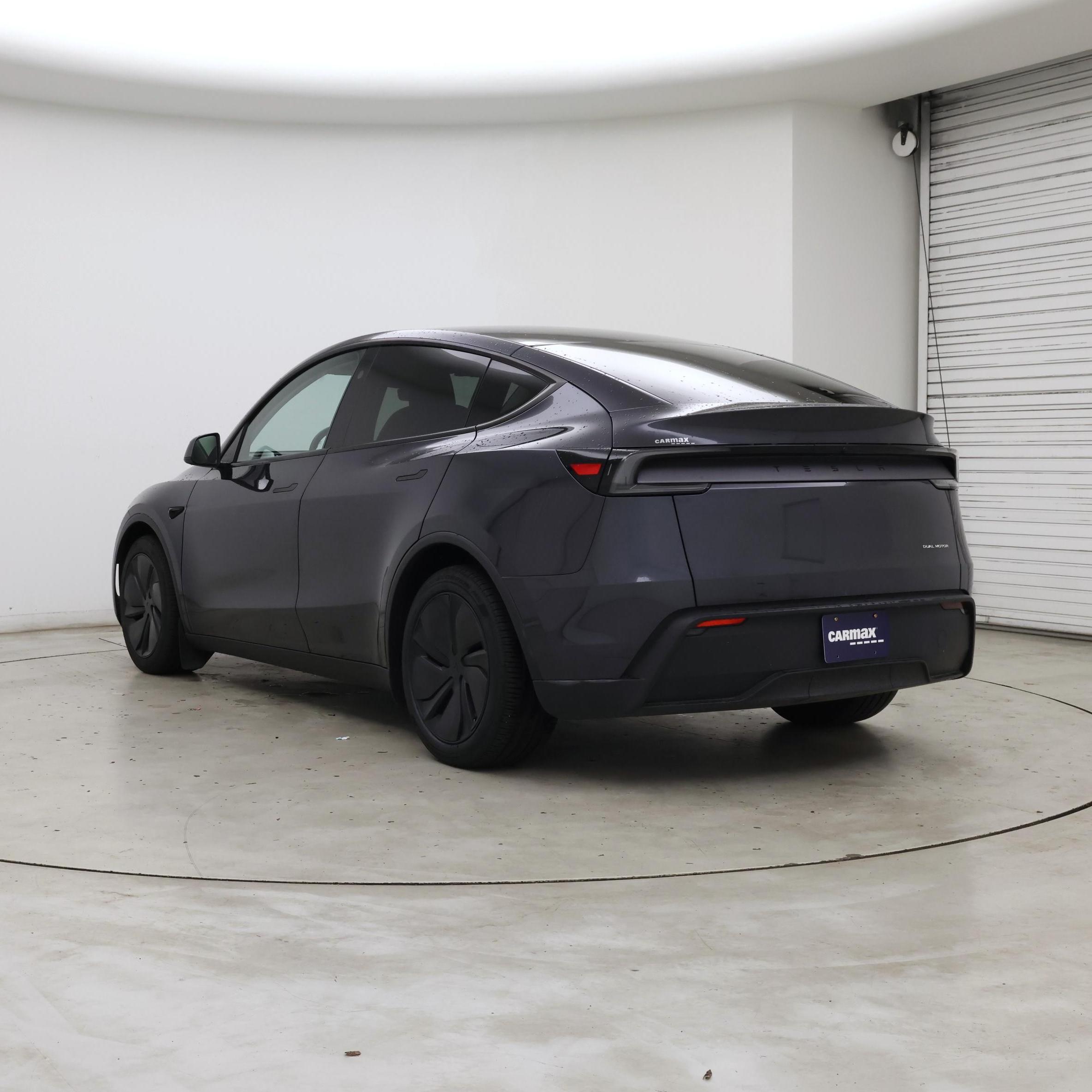 Thumbnail: 2026 Tesla Model Y - 2