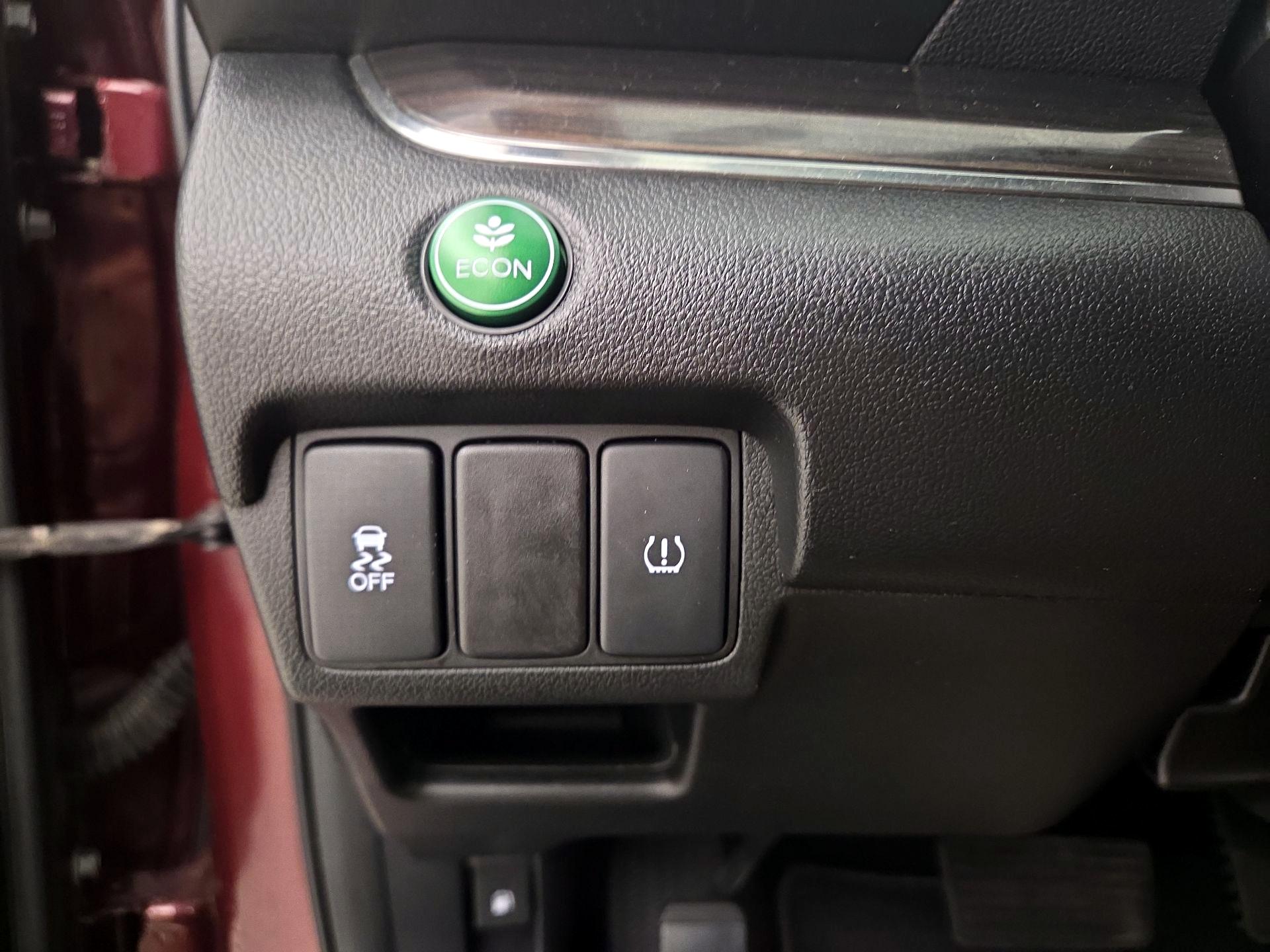 Thumbnail: 2015 Honda CR-V - 13