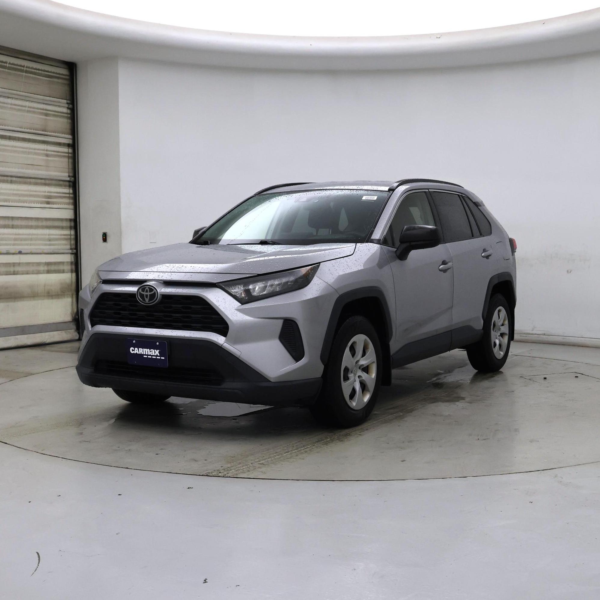 Thumbnail: 2019 Toyota RAV4 - 4