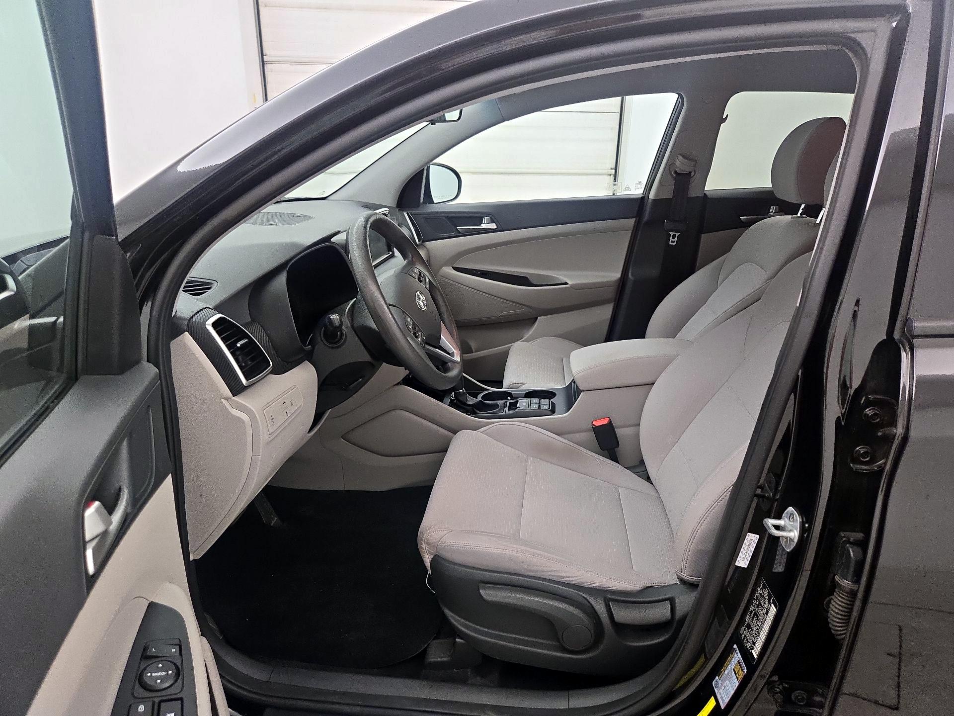 Thumbnail: 2019 Hyundai Tucson - 11