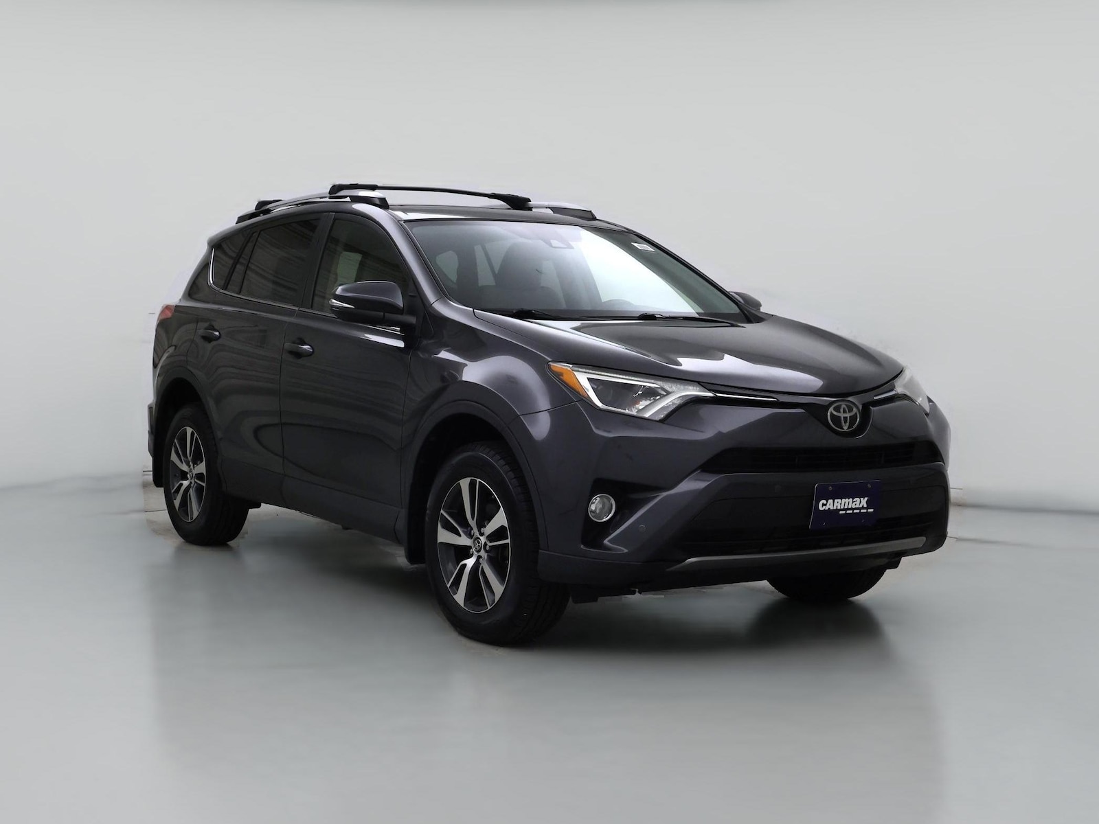 2017 Toyota RAV4 XLE - Photo 1