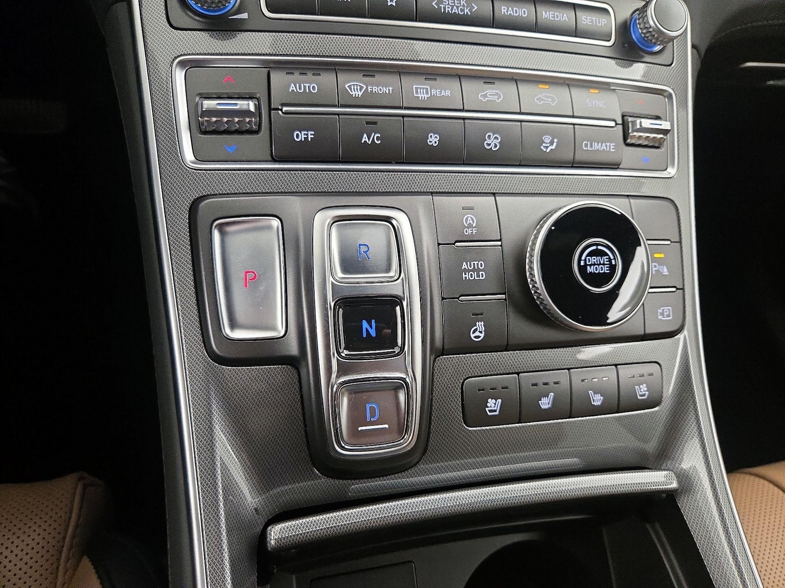 2023 Hyundai Santa Fe Calligraphy - Photo 19