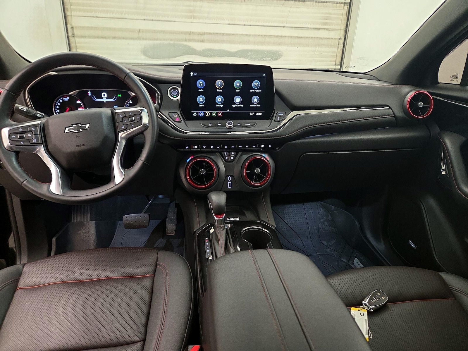 Apple CarPlay® & Android Auto™