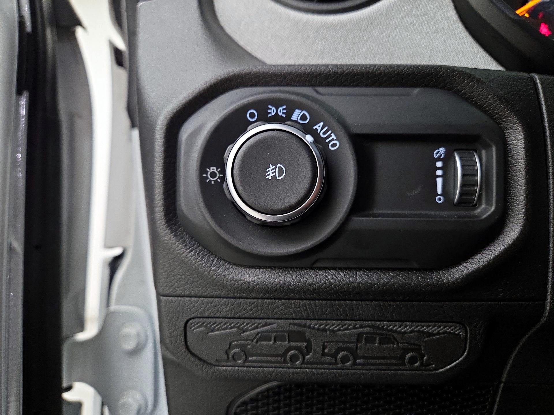 Thumbnail: 2025 Jeep Wrangler - 13