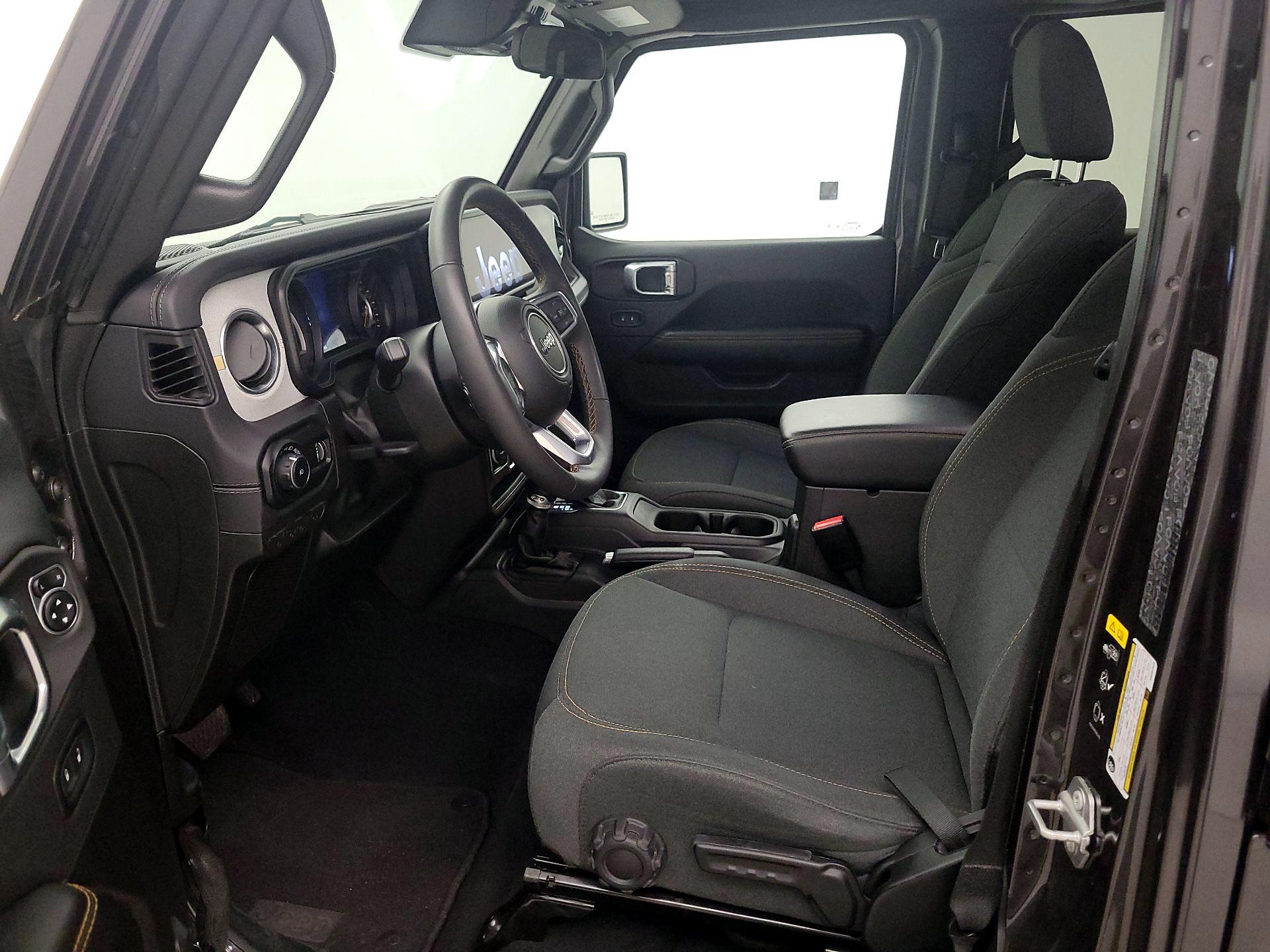 Thumbnail: 2025 Jeep Wrangler - 11