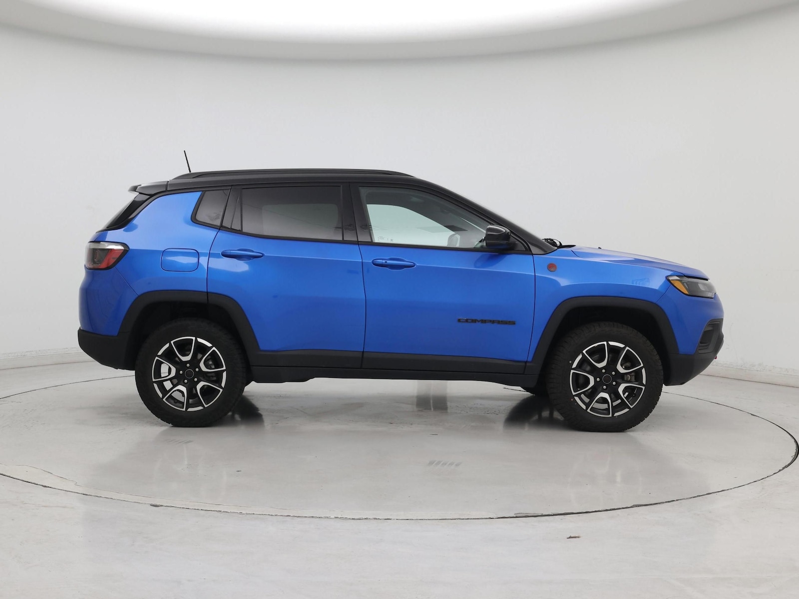 2025 Jeep Compass Trailhawk - Photo 8
