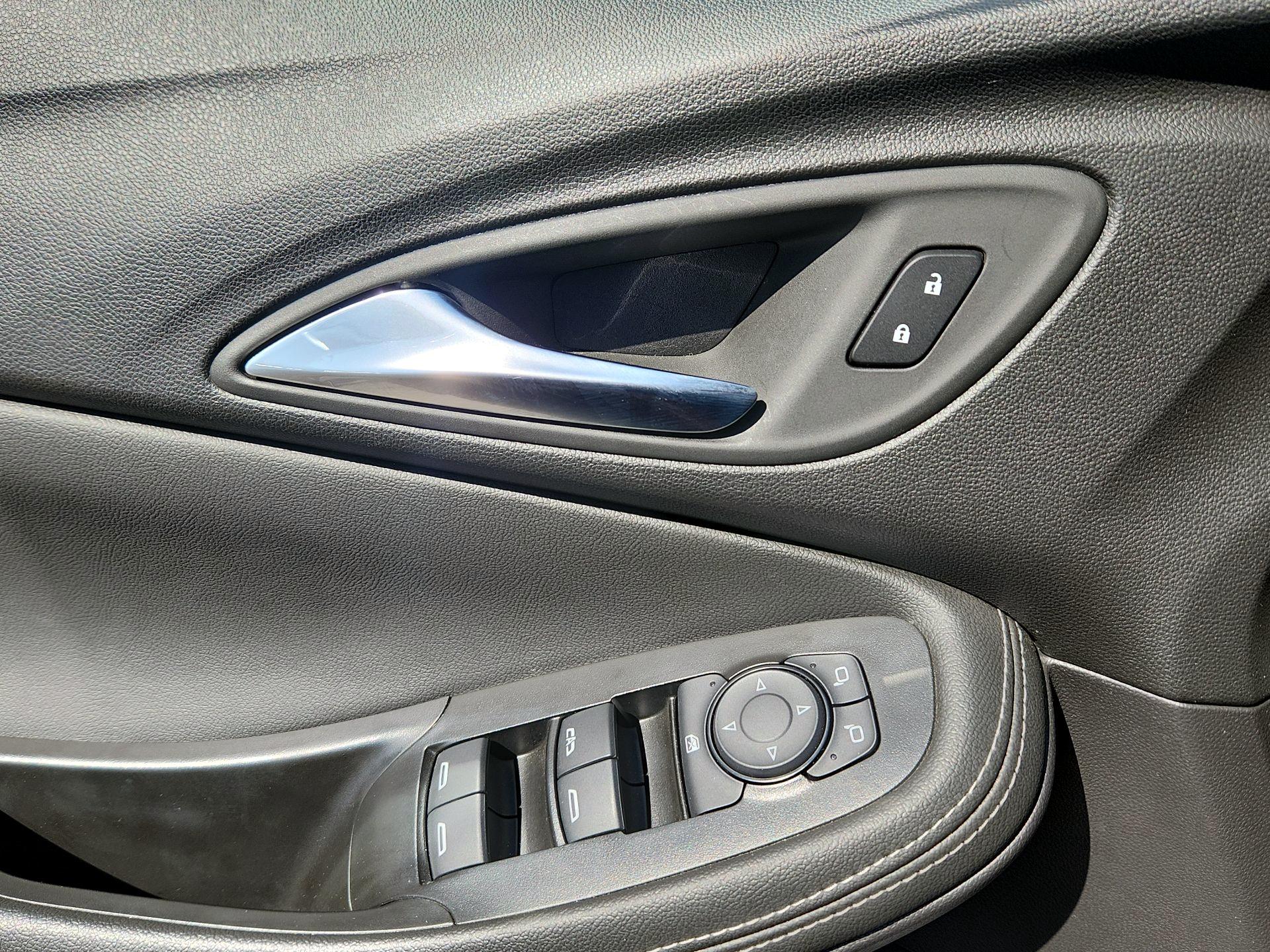 Thumbnail: 2025 Buick Encore GX - 10