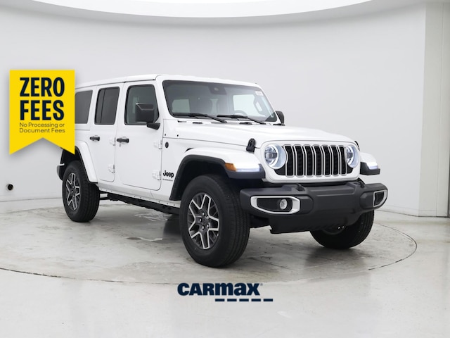 White 2025 Jeep Wrangler Sahara 4-Door 4WD SUV / Crossover Four-Wheel Drive Automatic