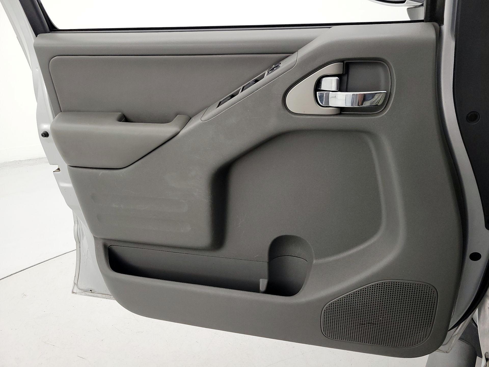 Thumbnail: 2019 Nissan Frontier - 12