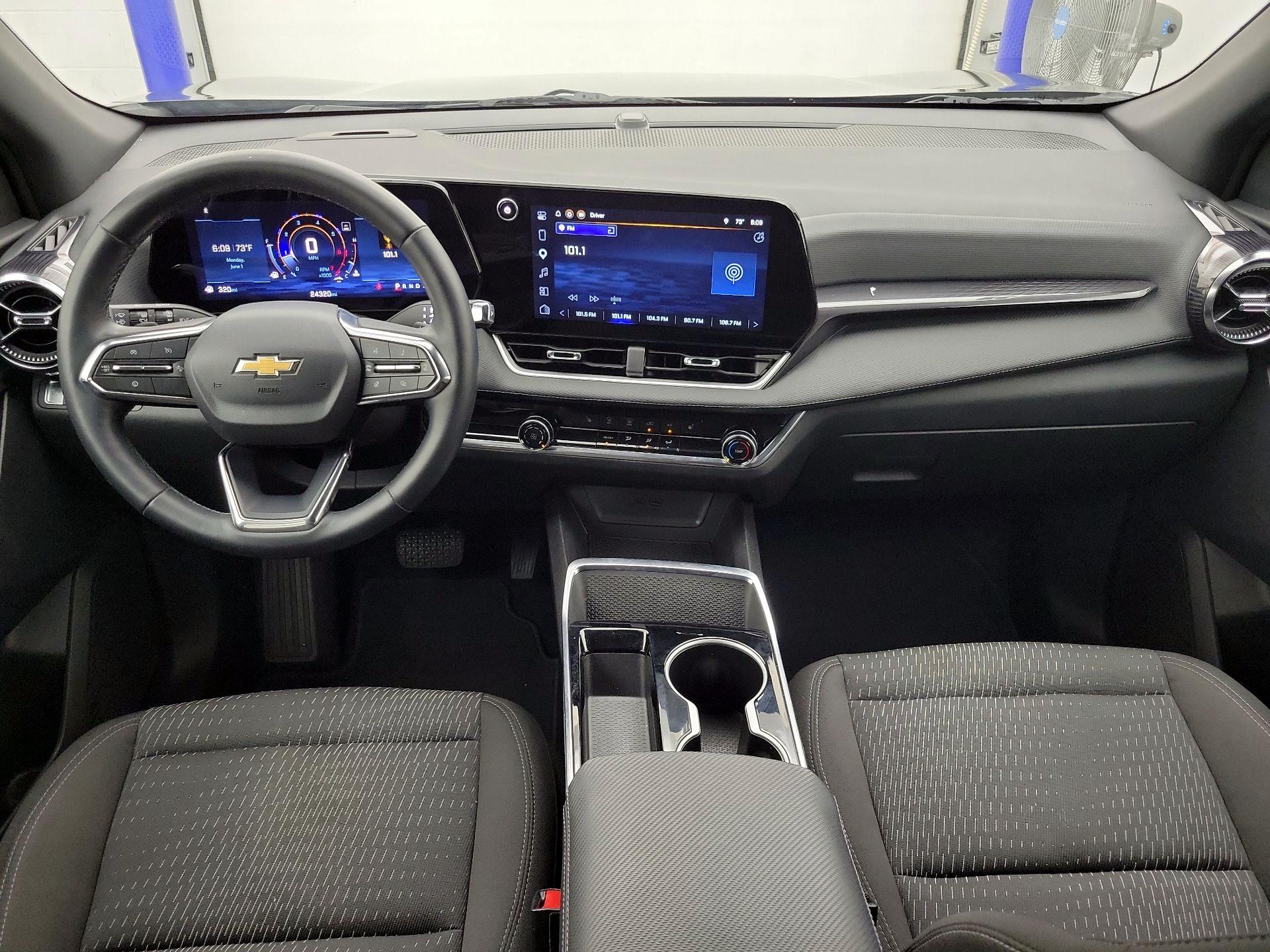 Thumbnail: 2025 Chevrolet Equinox - 9