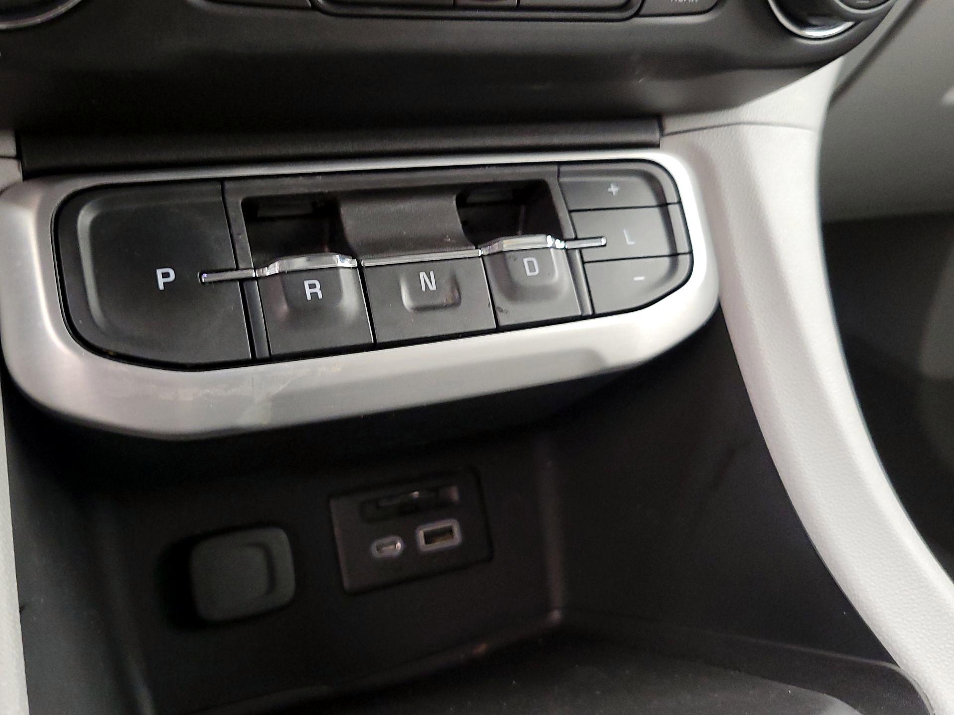 Thumbnail: 2023 GMC Acadia - 18