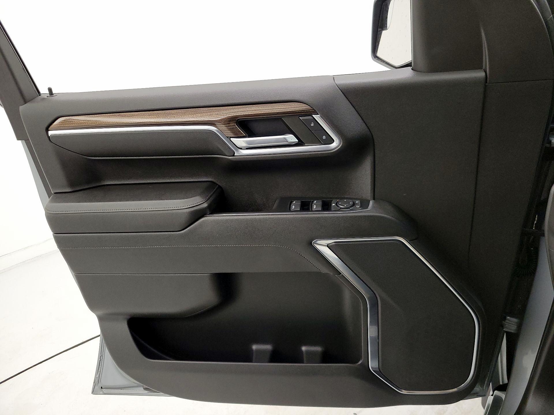 Thumbnail: 2023 Chevrolet Silverado 1500 - 12