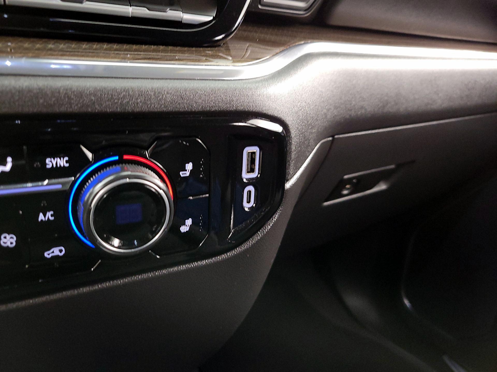 Thumbnail: 2023 Chevrolet Silverado 1500 - 19