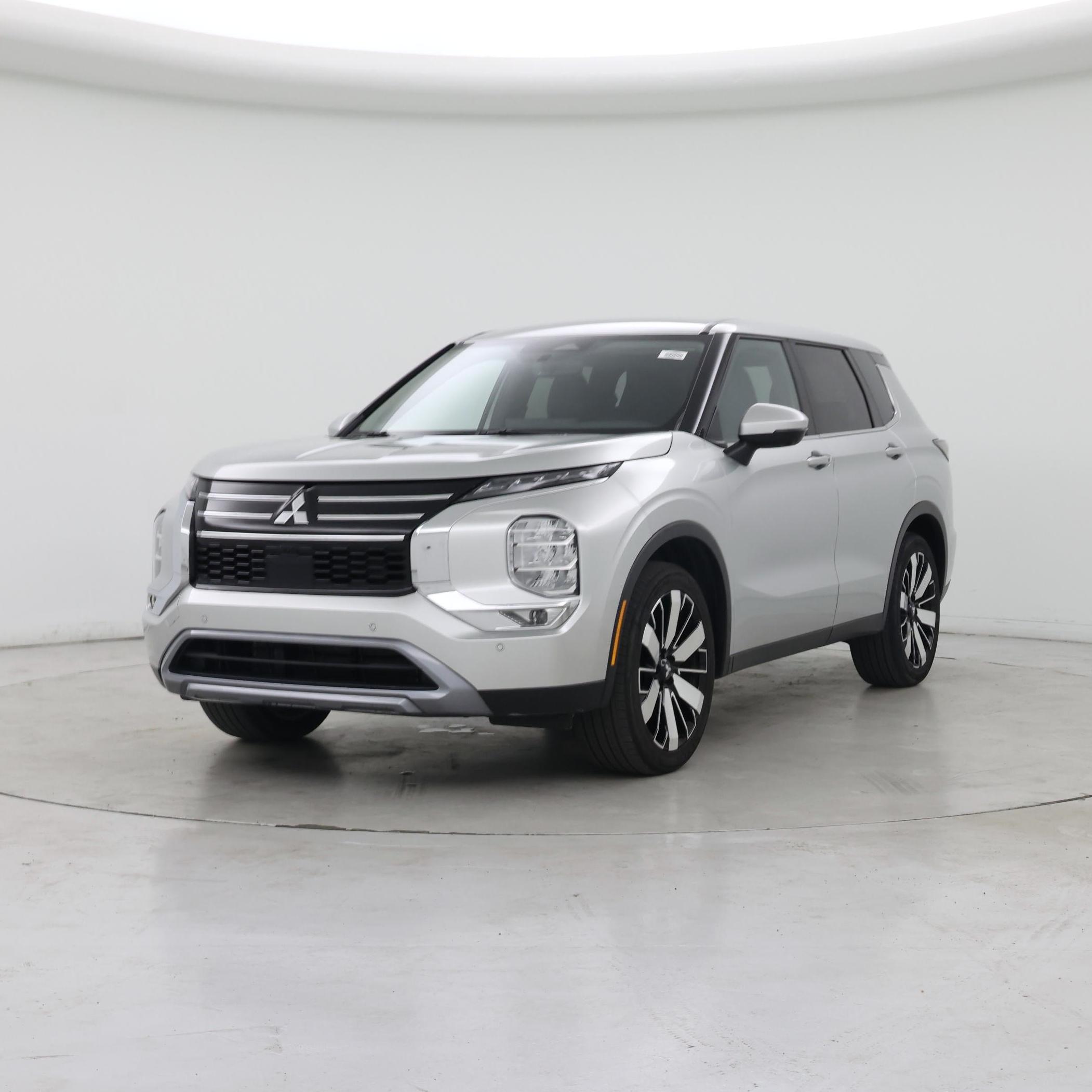 Thumbnail: 2025 Mitsubishi Outlander - 4