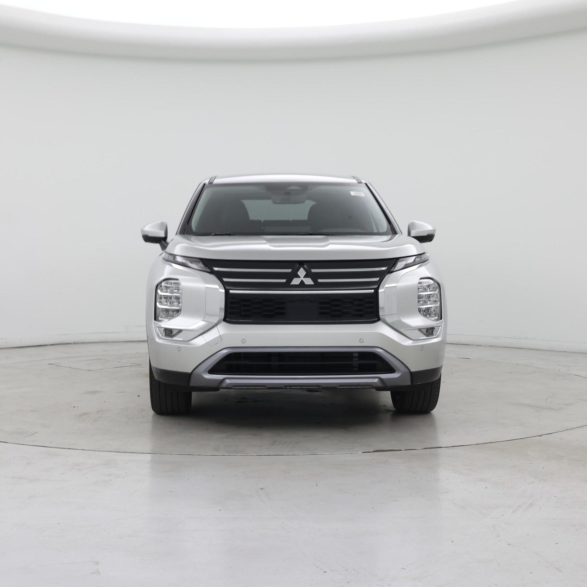 Thumbnail: 2025 Mitsubishi Outlander - 5