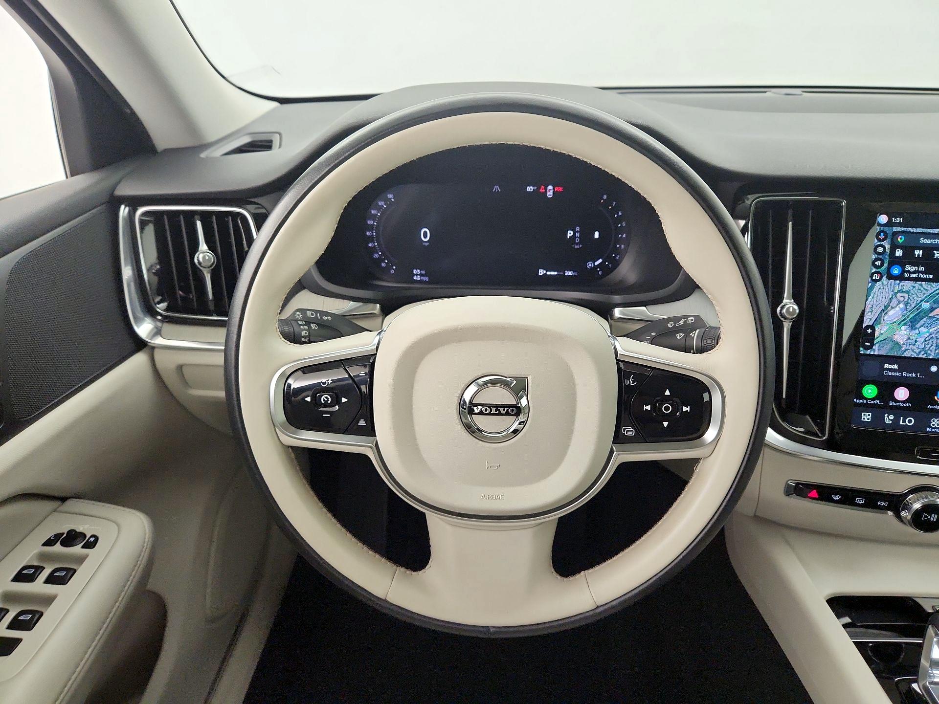 Thumbnail: 2025 Volvo S60 - 10