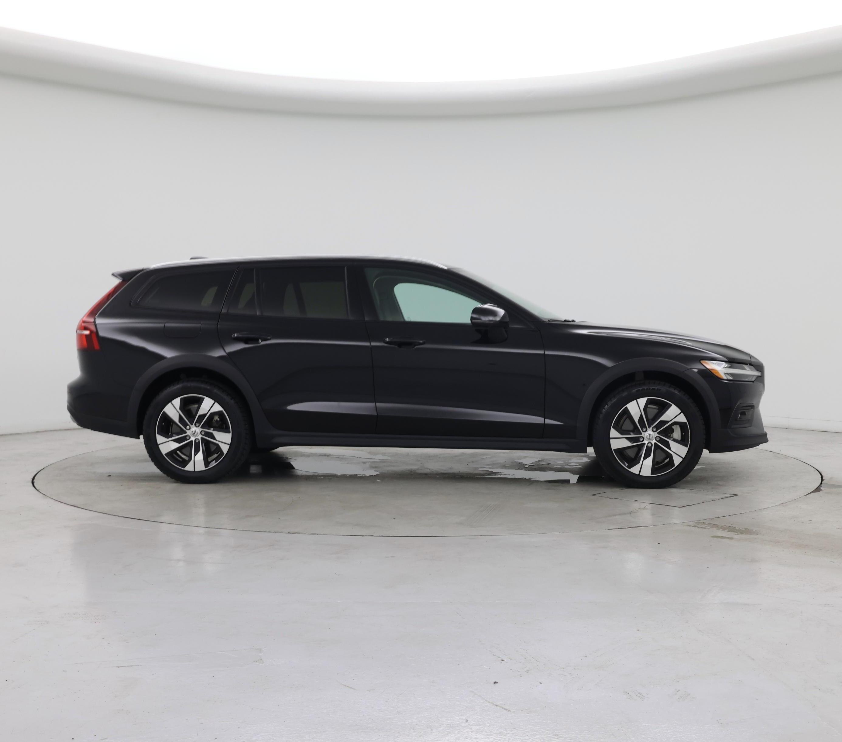 Thumbnail: 2025 Volvo S60 - 7