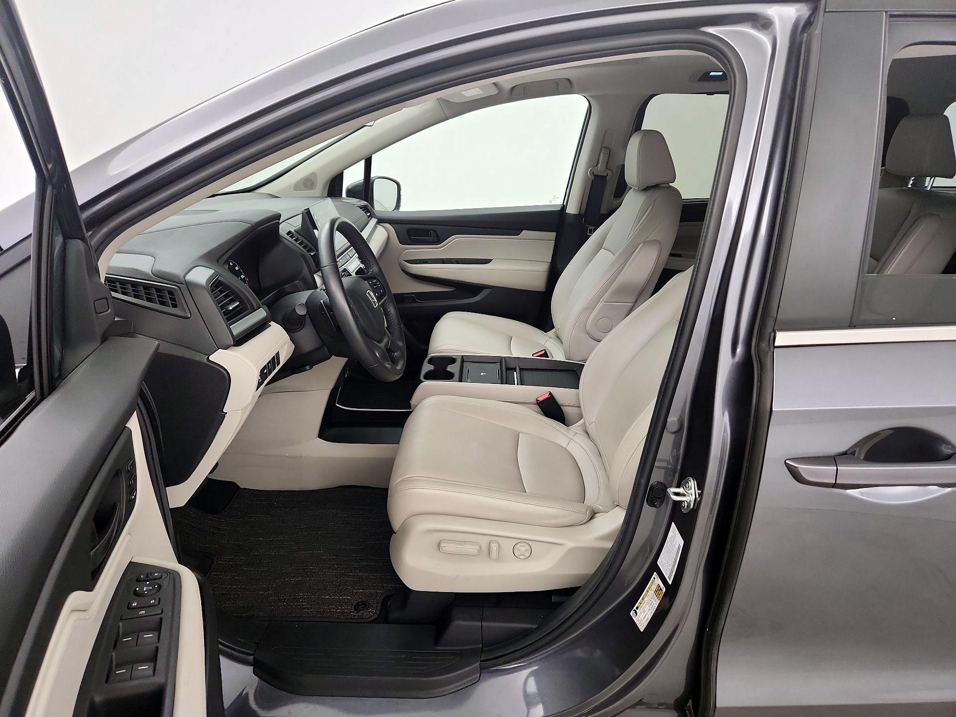 Thumbnail: 2025 Honda Odyssey - 11